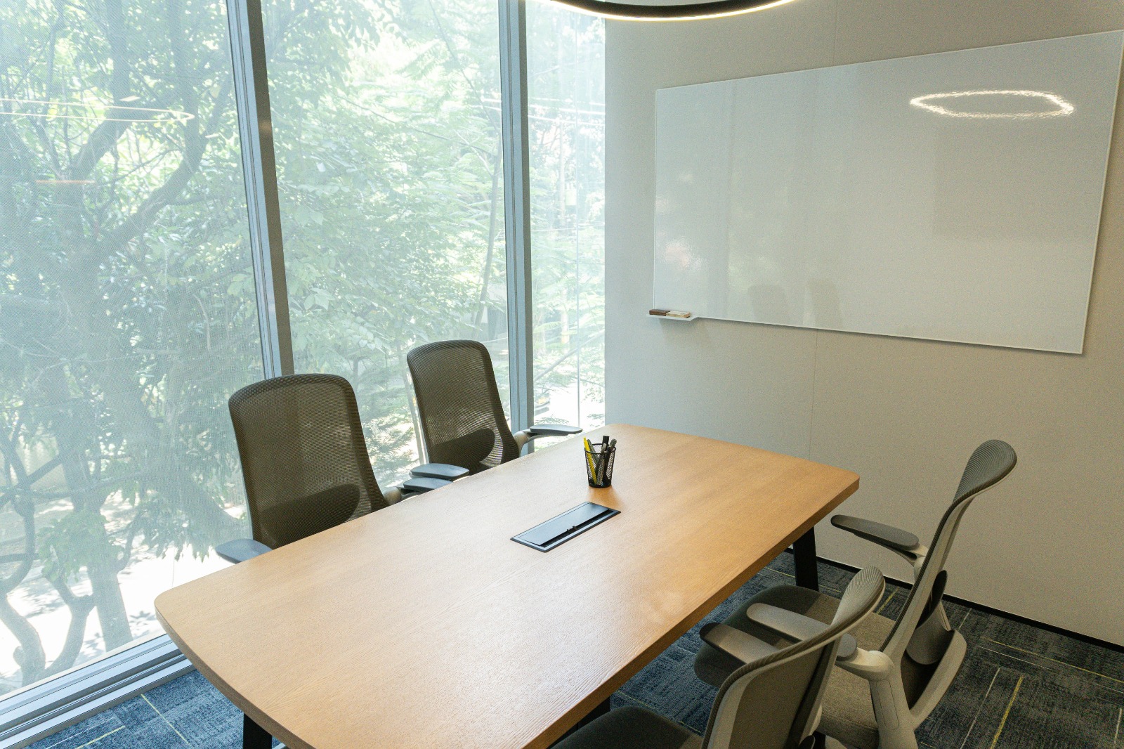 Exclusiva Oficina Corporativa 270 m²: Elegancia y comodidad en sector Estadio – Excelente ubicación