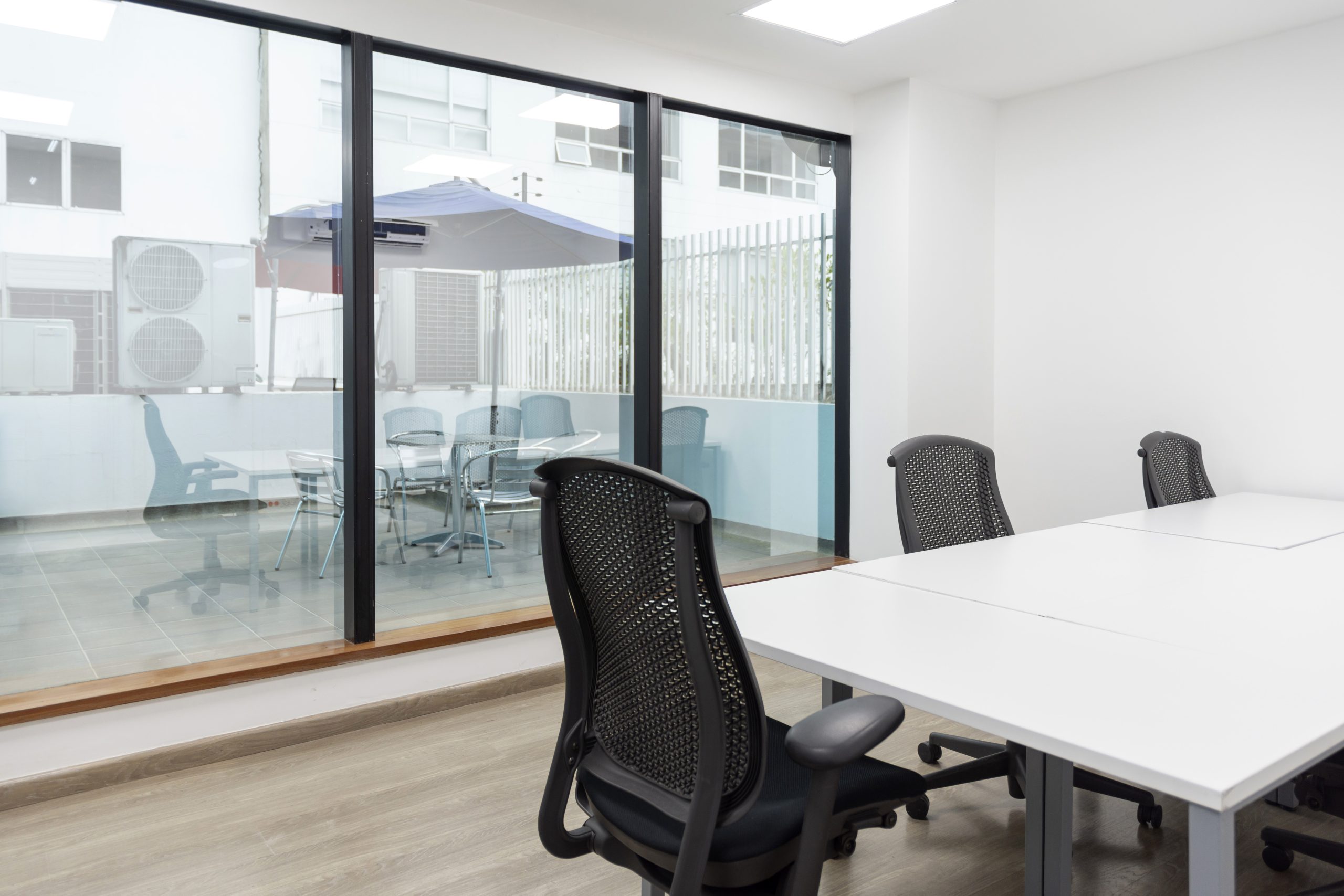 Oficina abierta en renta para 10 personas en Bogota, Carrera 11