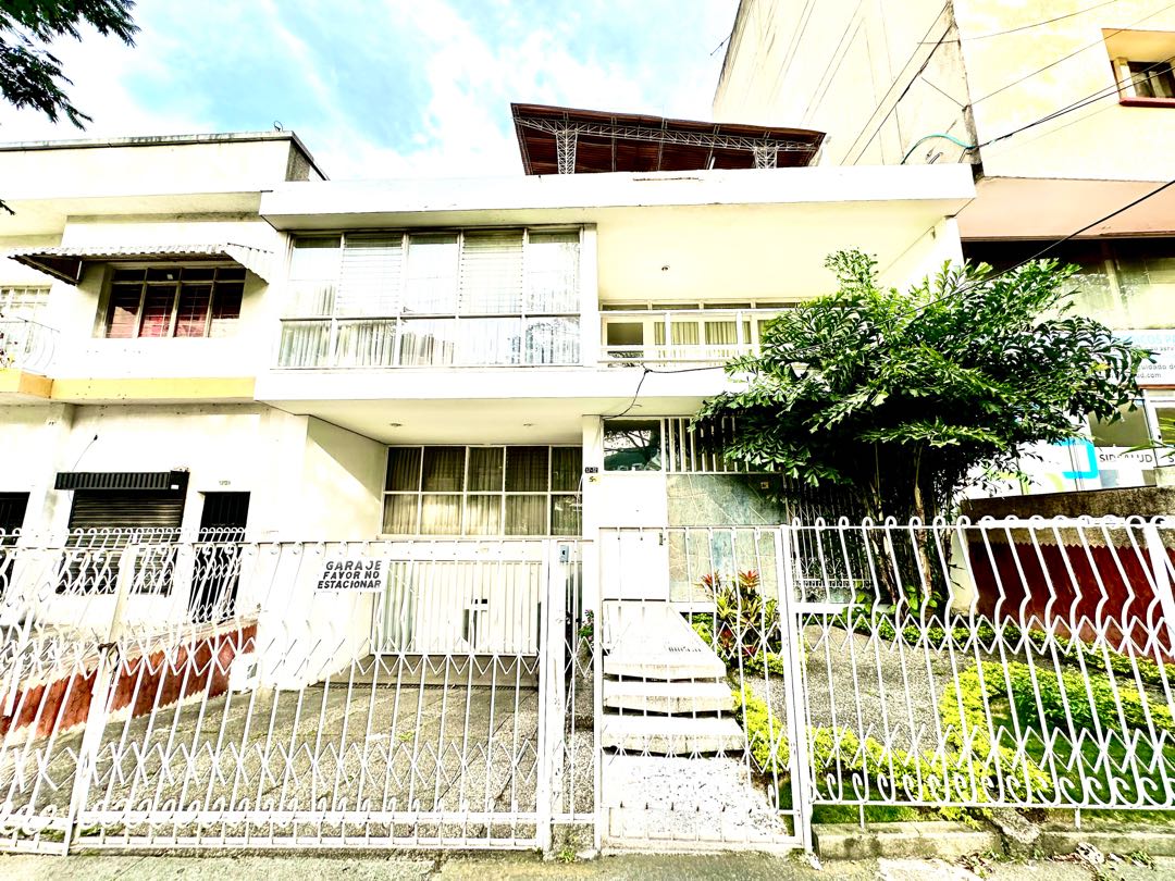 CASA EN ALQUILER PANCE CALI SUR ESPECTACULAR