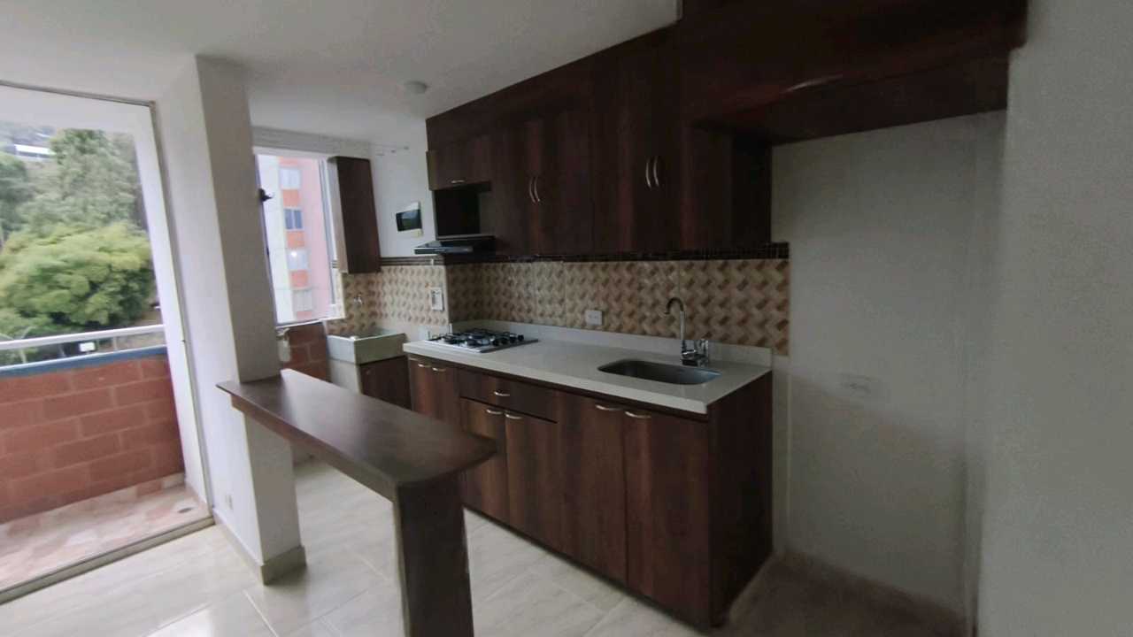 Comodo apartaestudio en arriendo