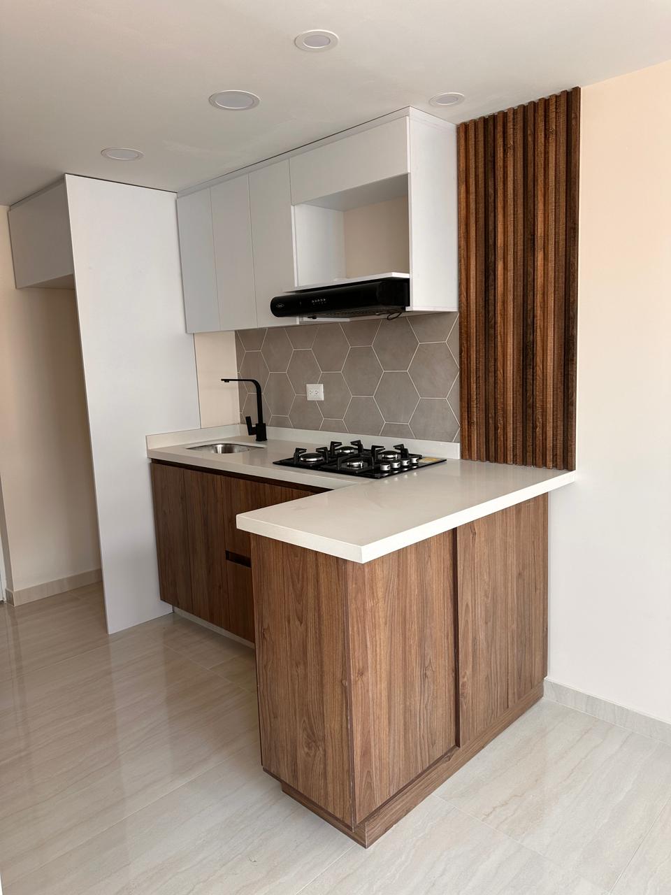 Apartamento nuevo con admon incluida