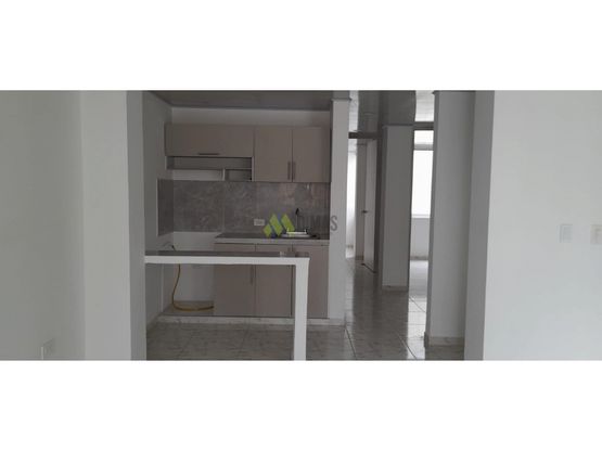 ARRIENDO APARTAMENTO BARRIO PRIMERO DE MAYO
