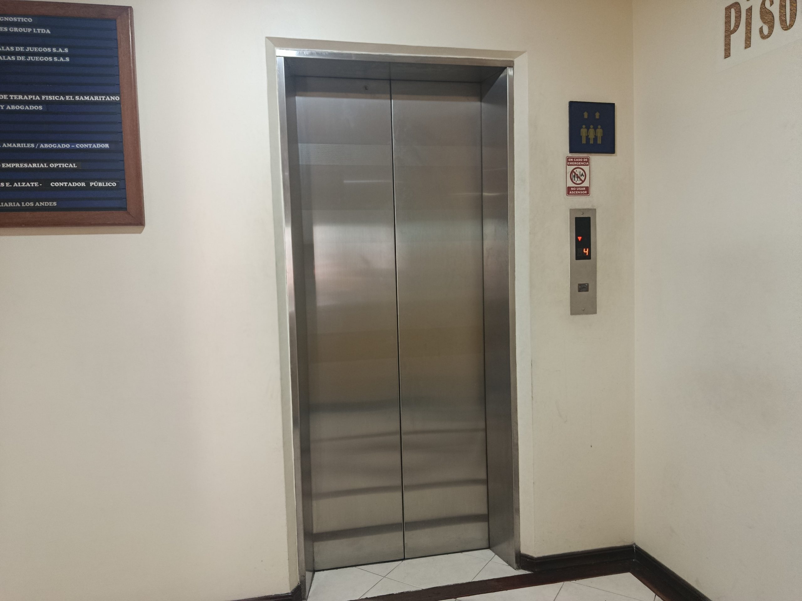 ARRIENDO APTO COTA RURAL $ 750.000