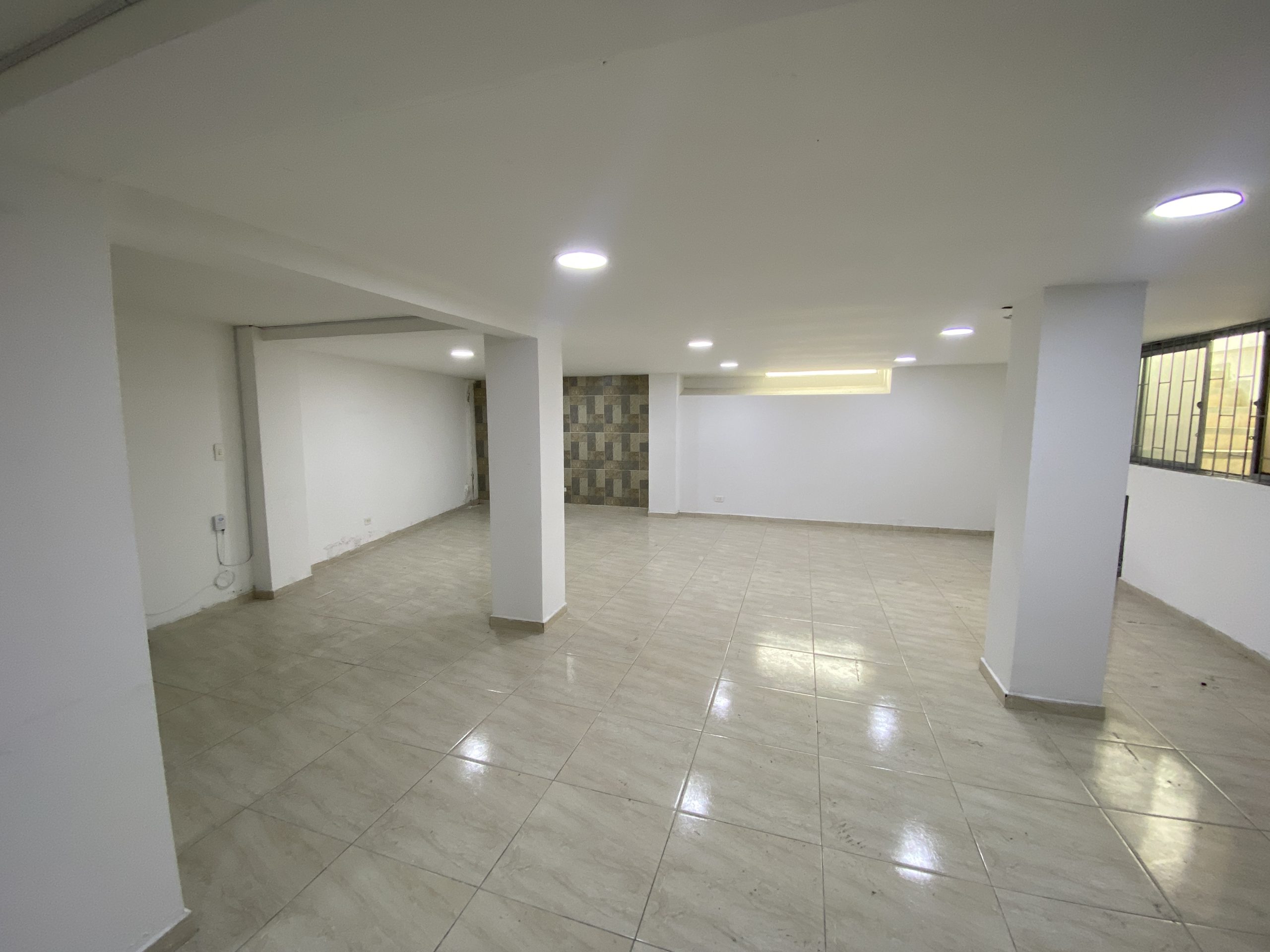 ARRIENDO LOCAL LA CAROLA | ARRIENDOS MANIZALES