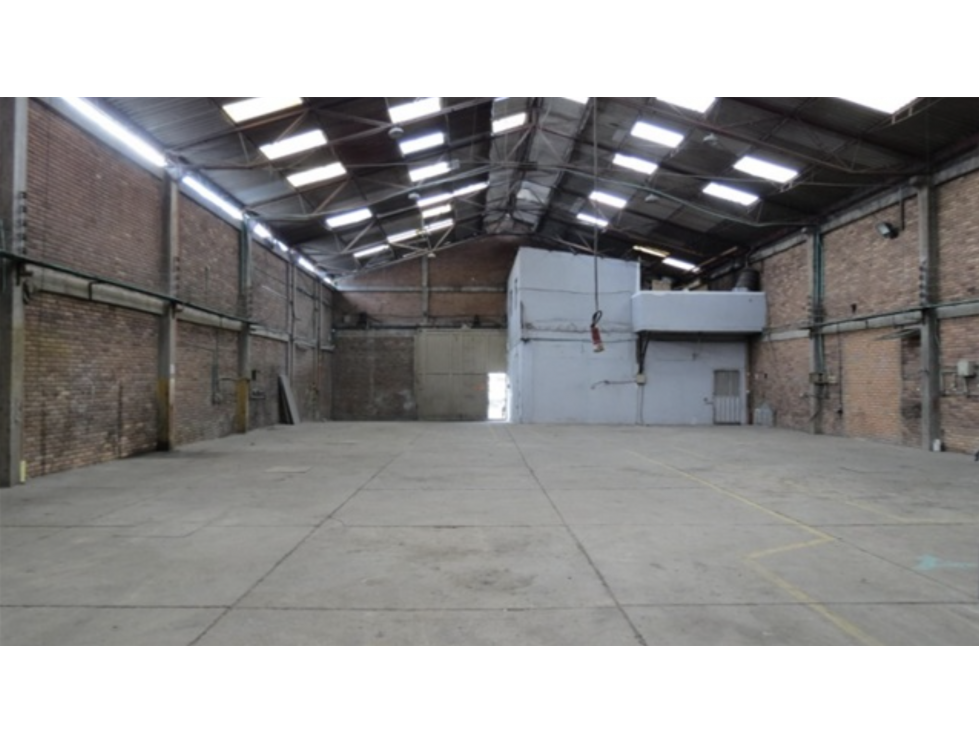 OFICINA EN ARRIENDO - AVENIDA EL DORADO