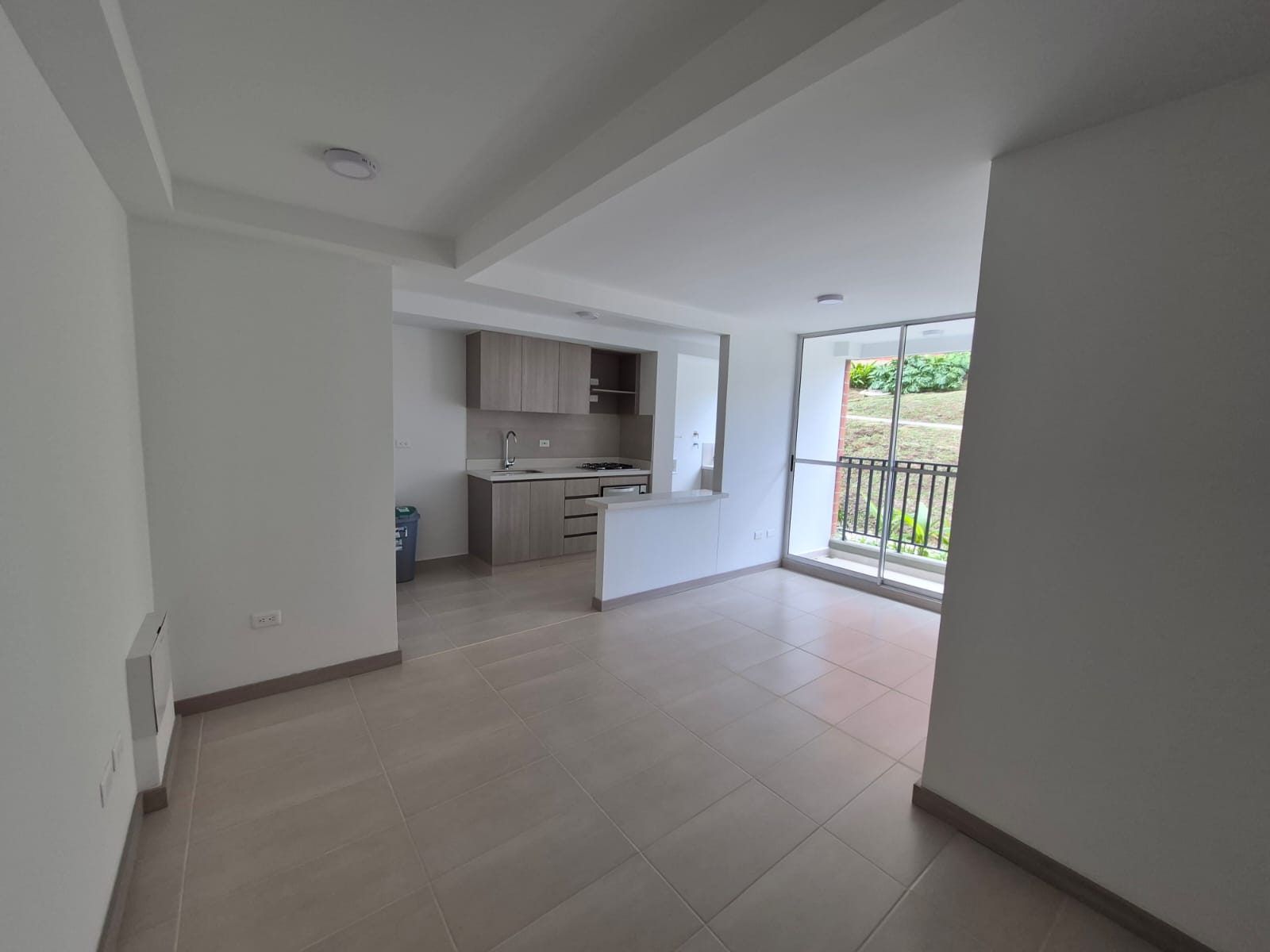 Apartamento en arriendo, Rionegro, sector los colegios.