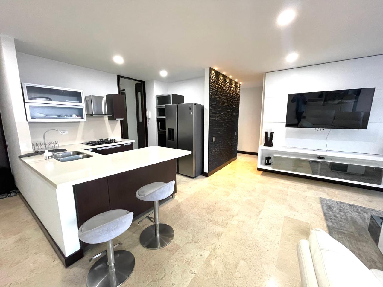 Local en el Poblado loma de Los Parra