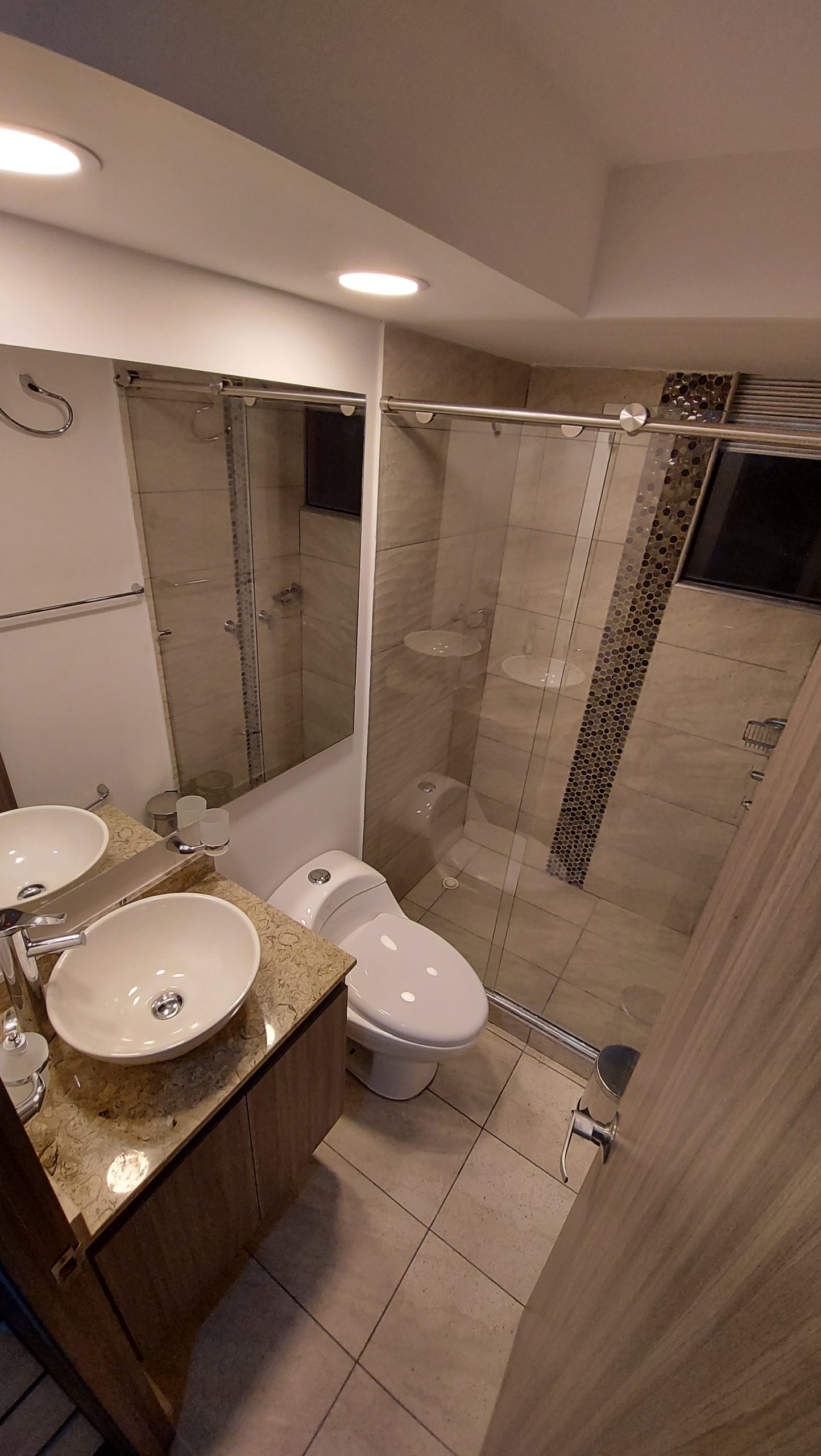 Habitación en chia amoblada