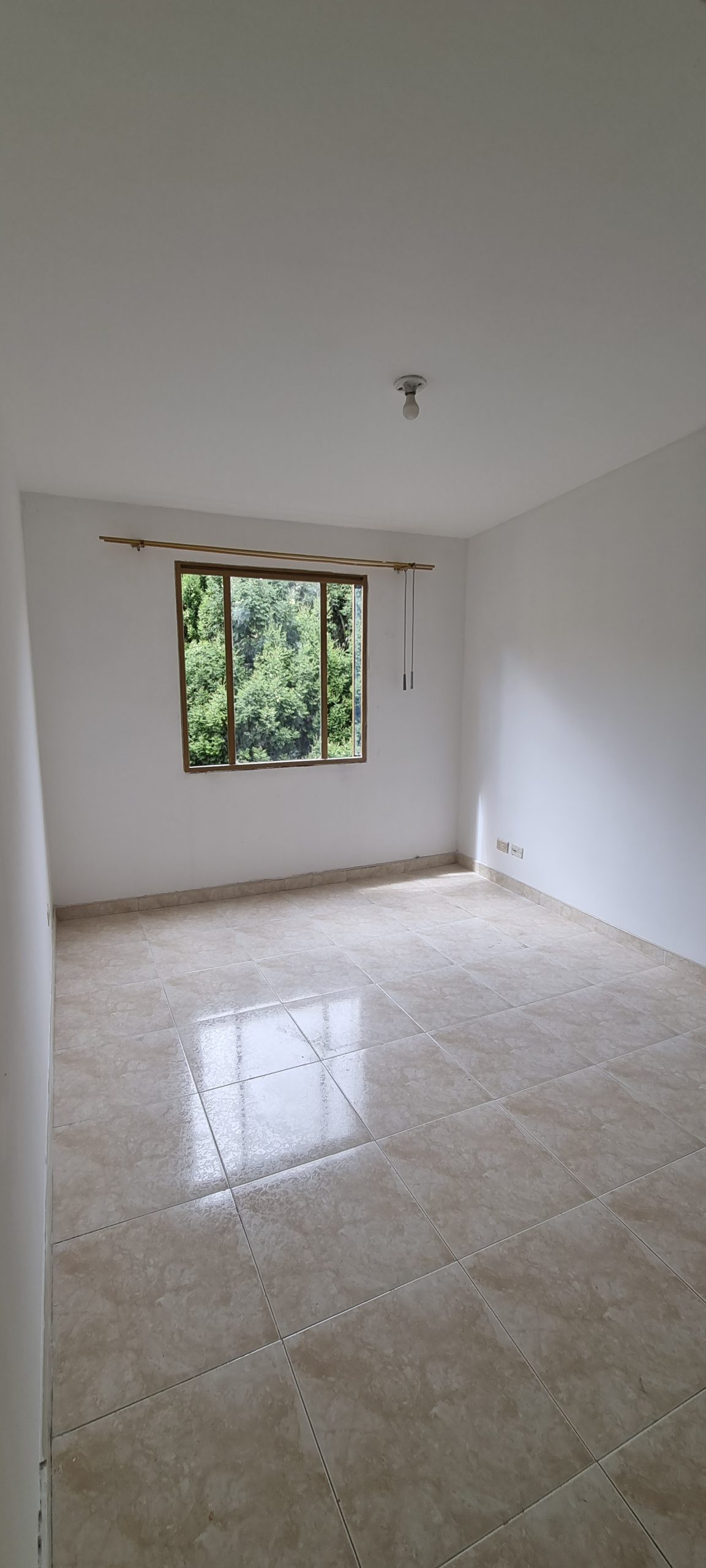 Amplio e iluminado Apto