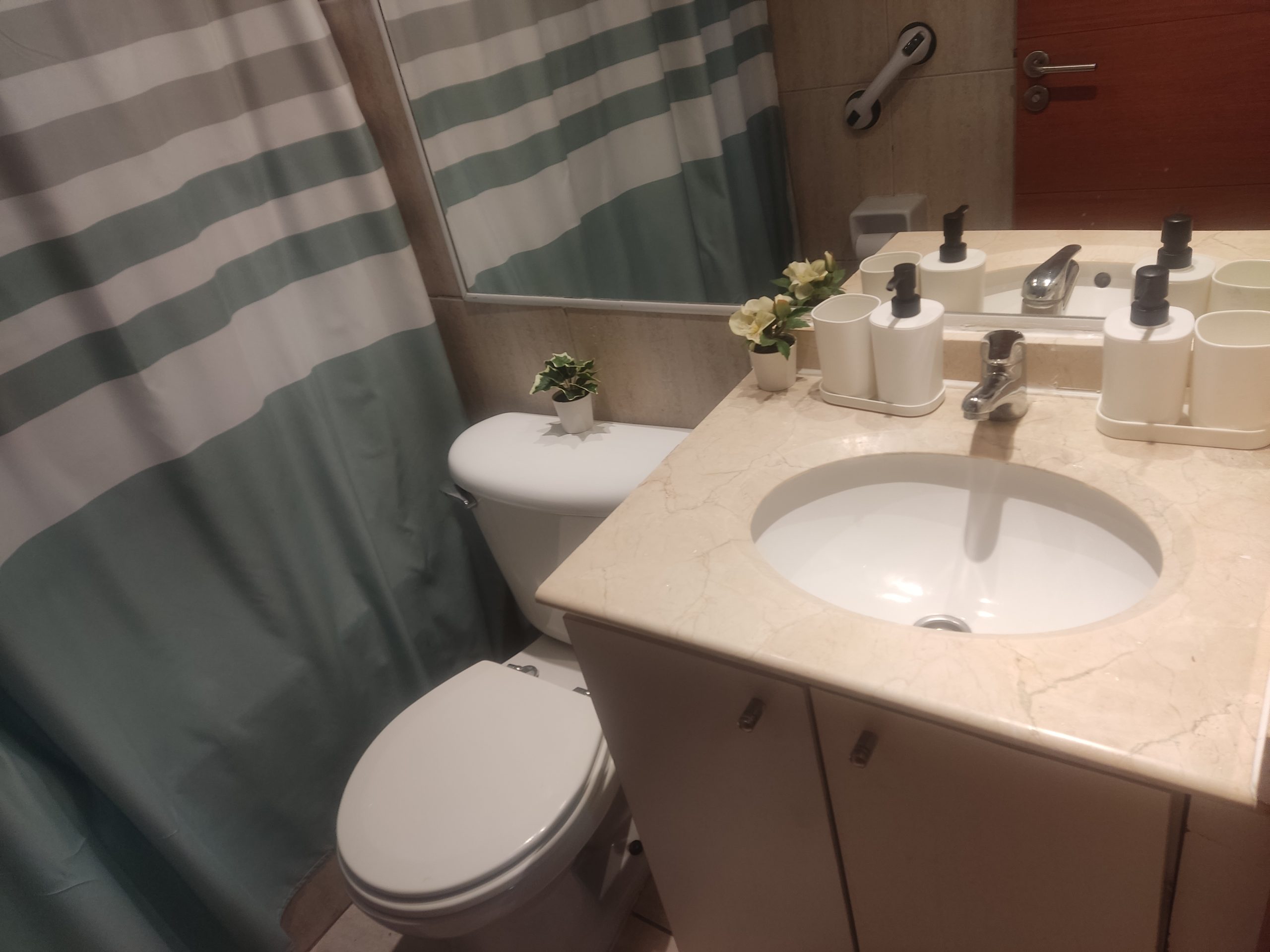 EXCELENTE DEPARTZMENTO FULL AMOBLADO Y EQUIPADO