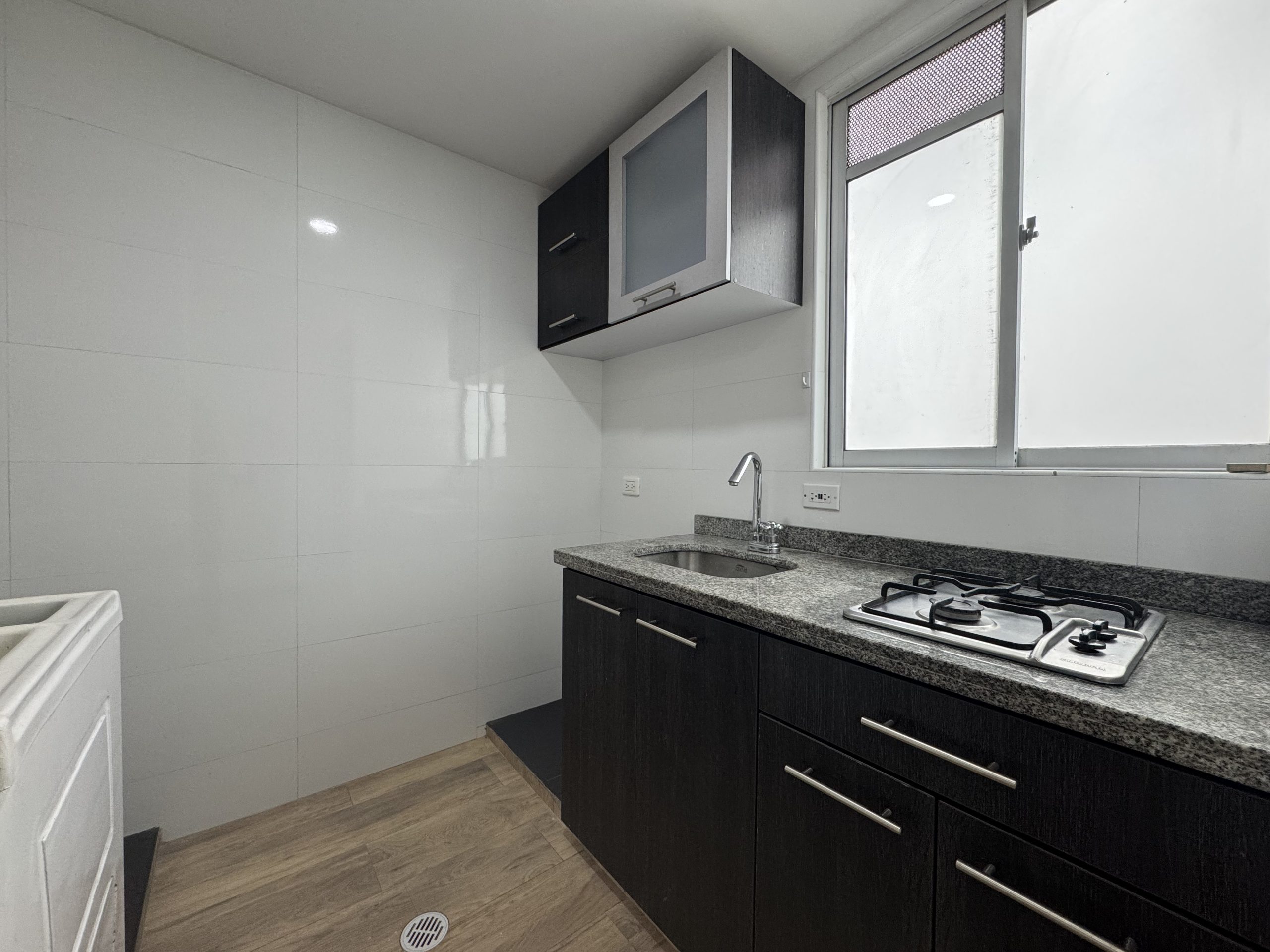 ARRIENDO HERMOSO APARTAESTUDIO CERCA DE LA UNIVERSIDAD UPTC