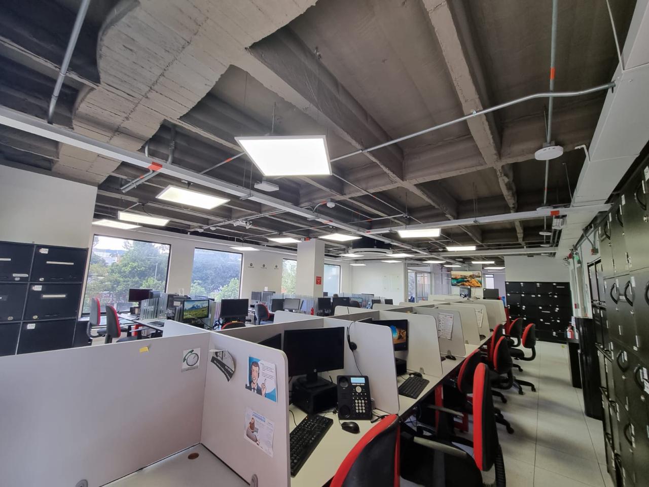 ARRIENDO EDIFICIO AV CHILE