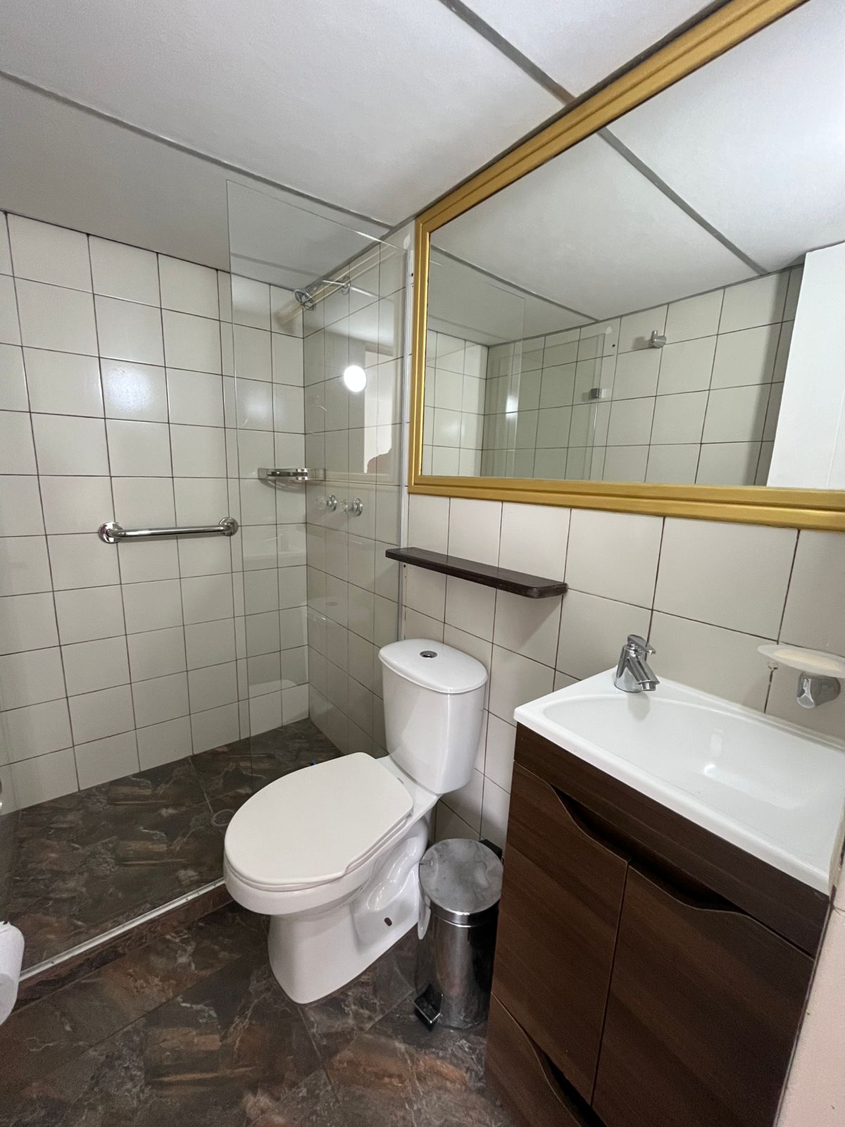 ARRIENDO APARTAMENTO EN LA ALMERIA CODIGO 679-76127