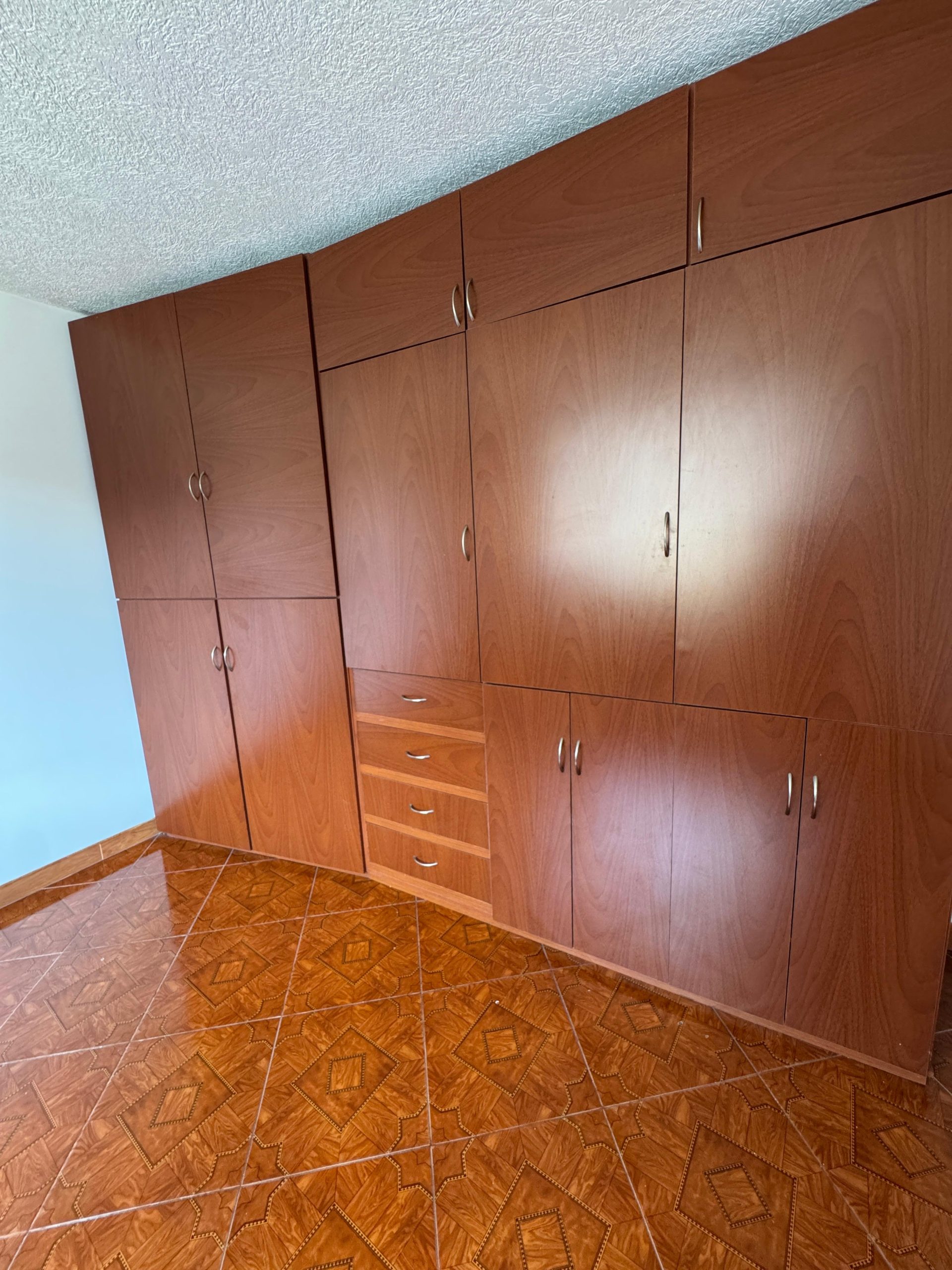 APARTAMENTO RECIEN REMODELADO