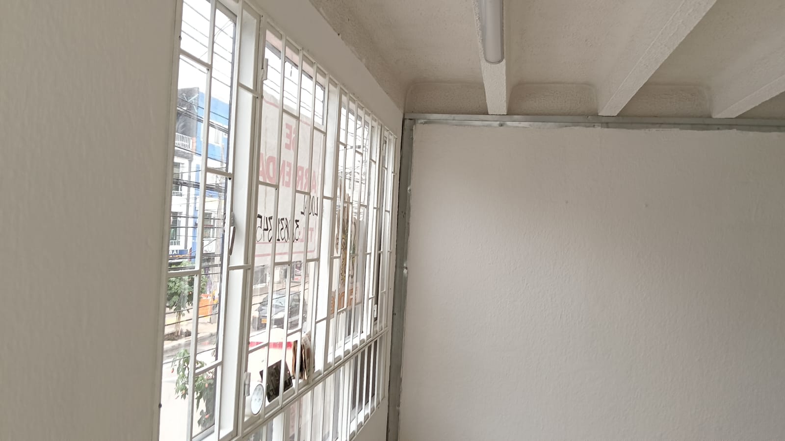 Arriendo local en Villas de Granada