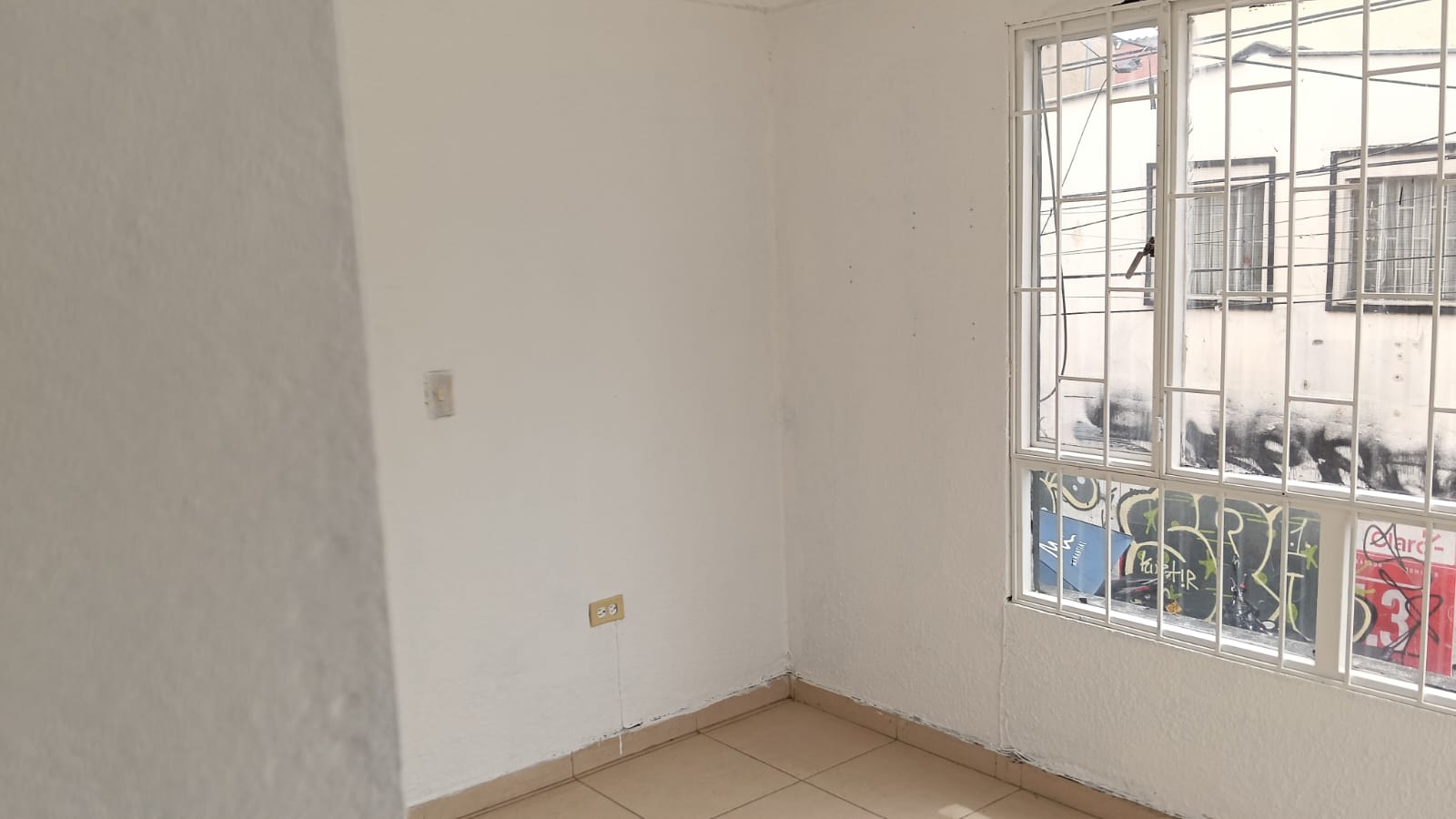 Arriendo local en Villas de Granada