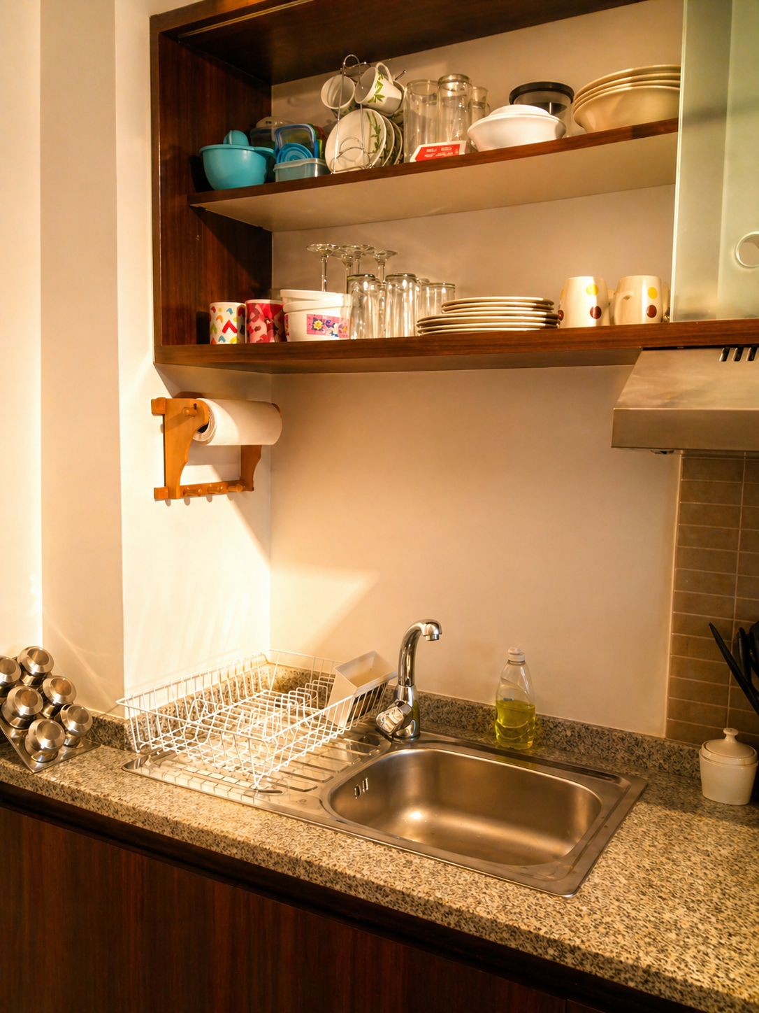 Departamento AMOBLADO 1D/1B a pasos del Mall y Metro Quilín, 450mil (6 meses minimo)