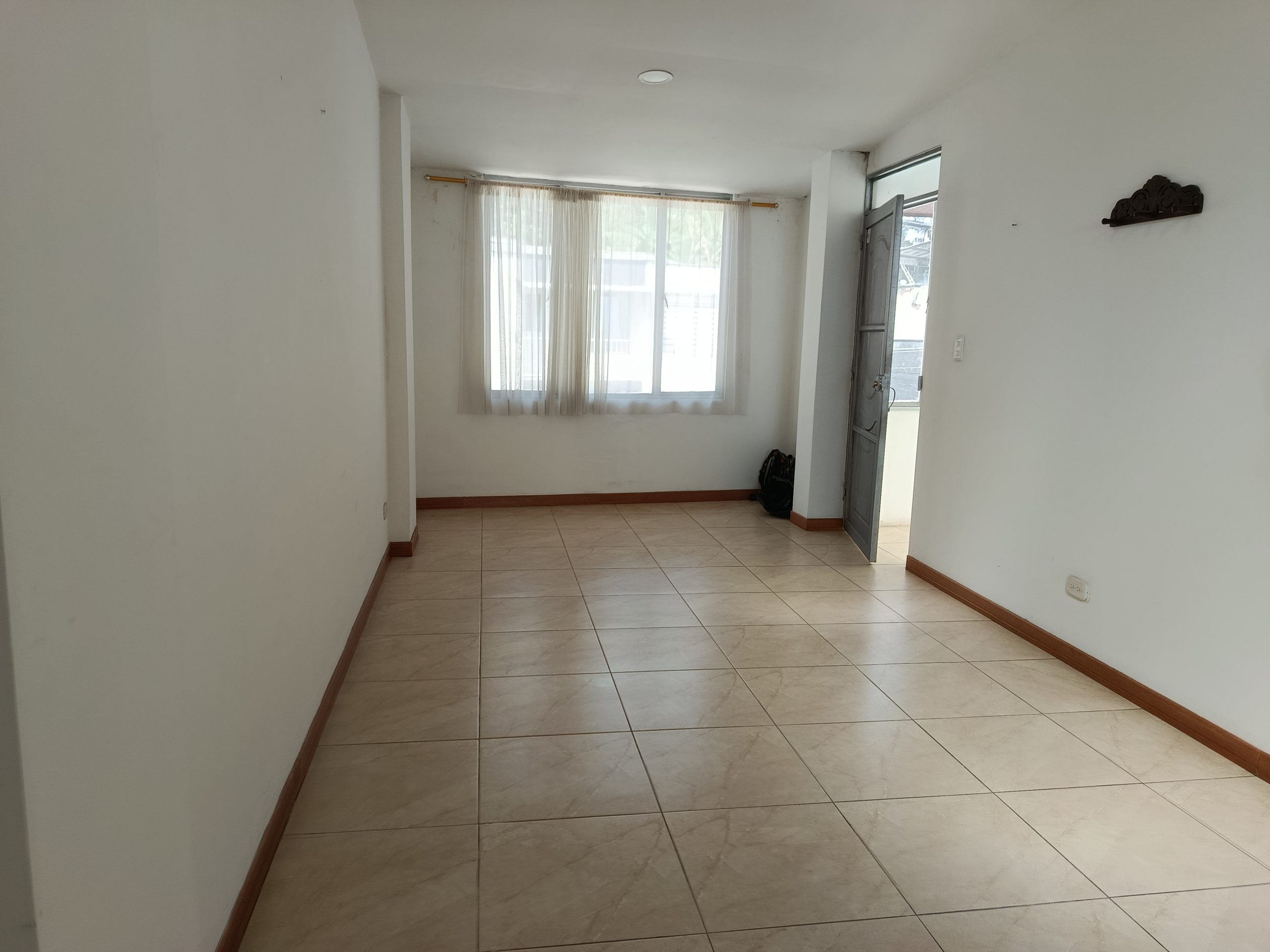 ARRIENDO APARTAESTUDIO PALOGRANDE MANIZALES | ASCENSOR