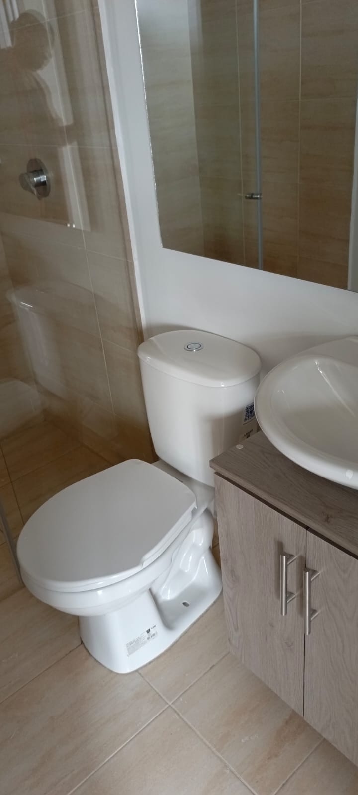 ARRIENDO APARTAMENTO ESTANCIA 70 – MADELENA PISO 15