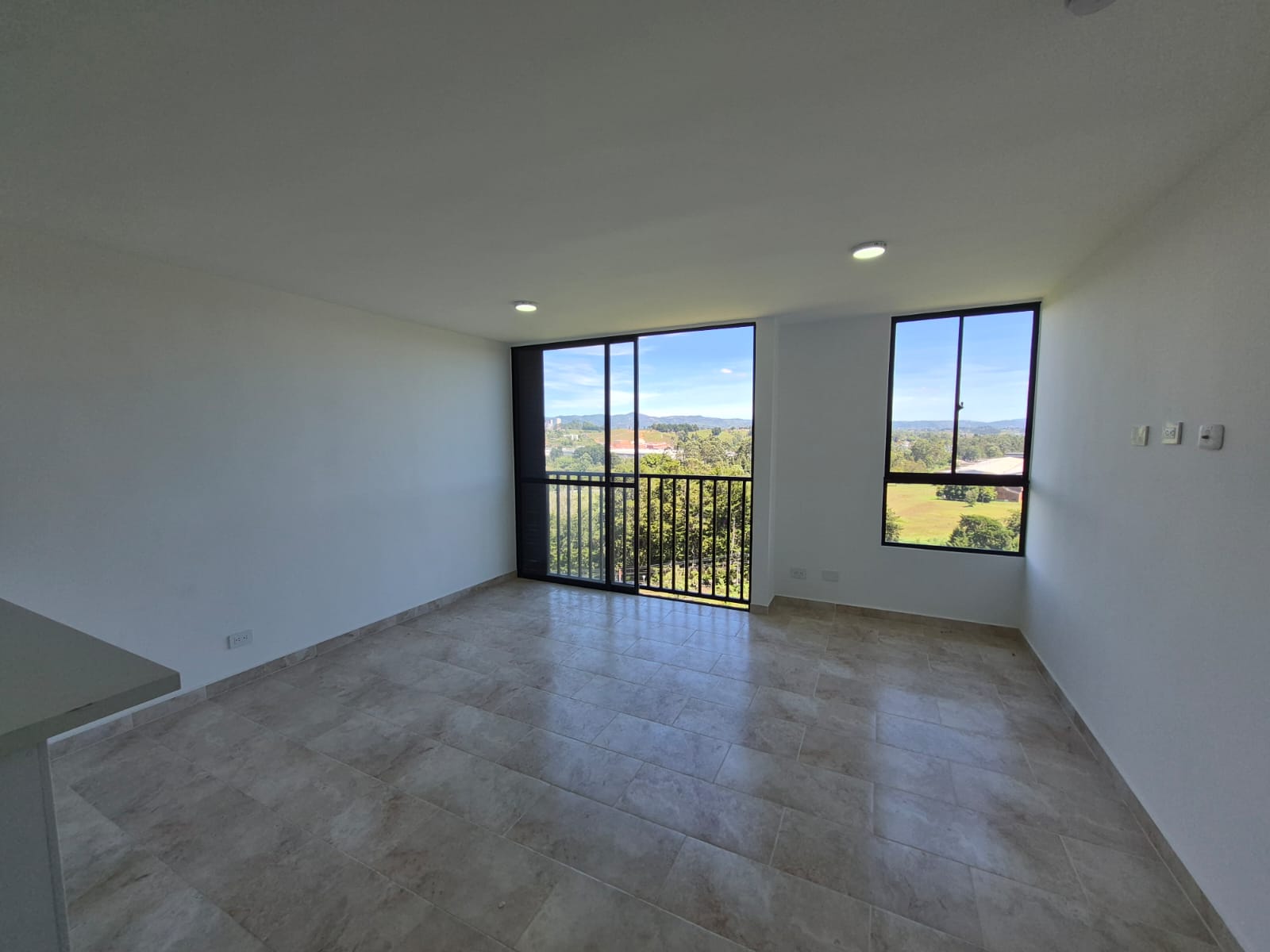 Apartamento en arriendo, Rionegro, sector via antigua a Marinilla.