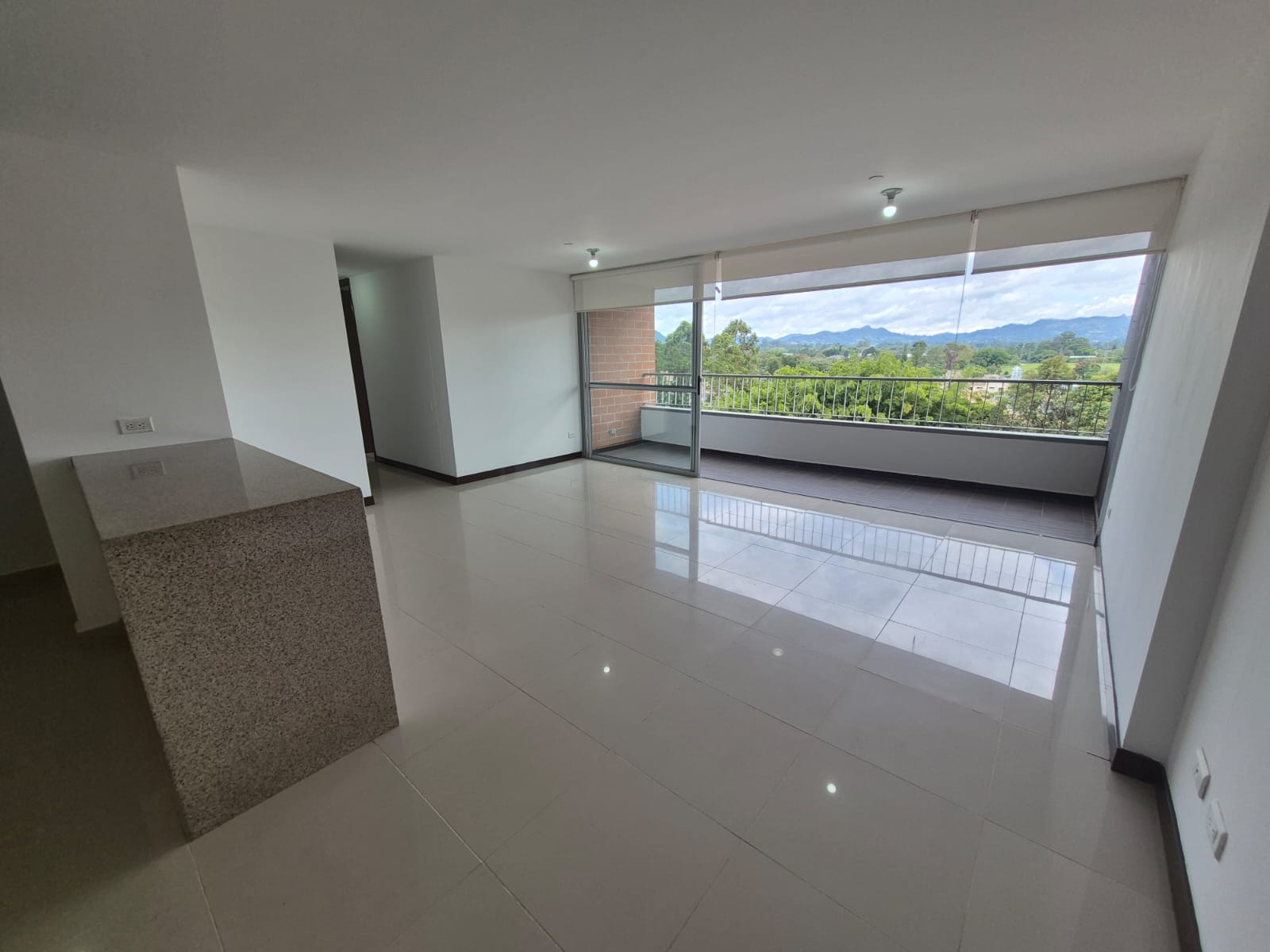 APARTAMENTO EN ARRIENDO EN LA CEJA EN UNIDAD CERRADA.