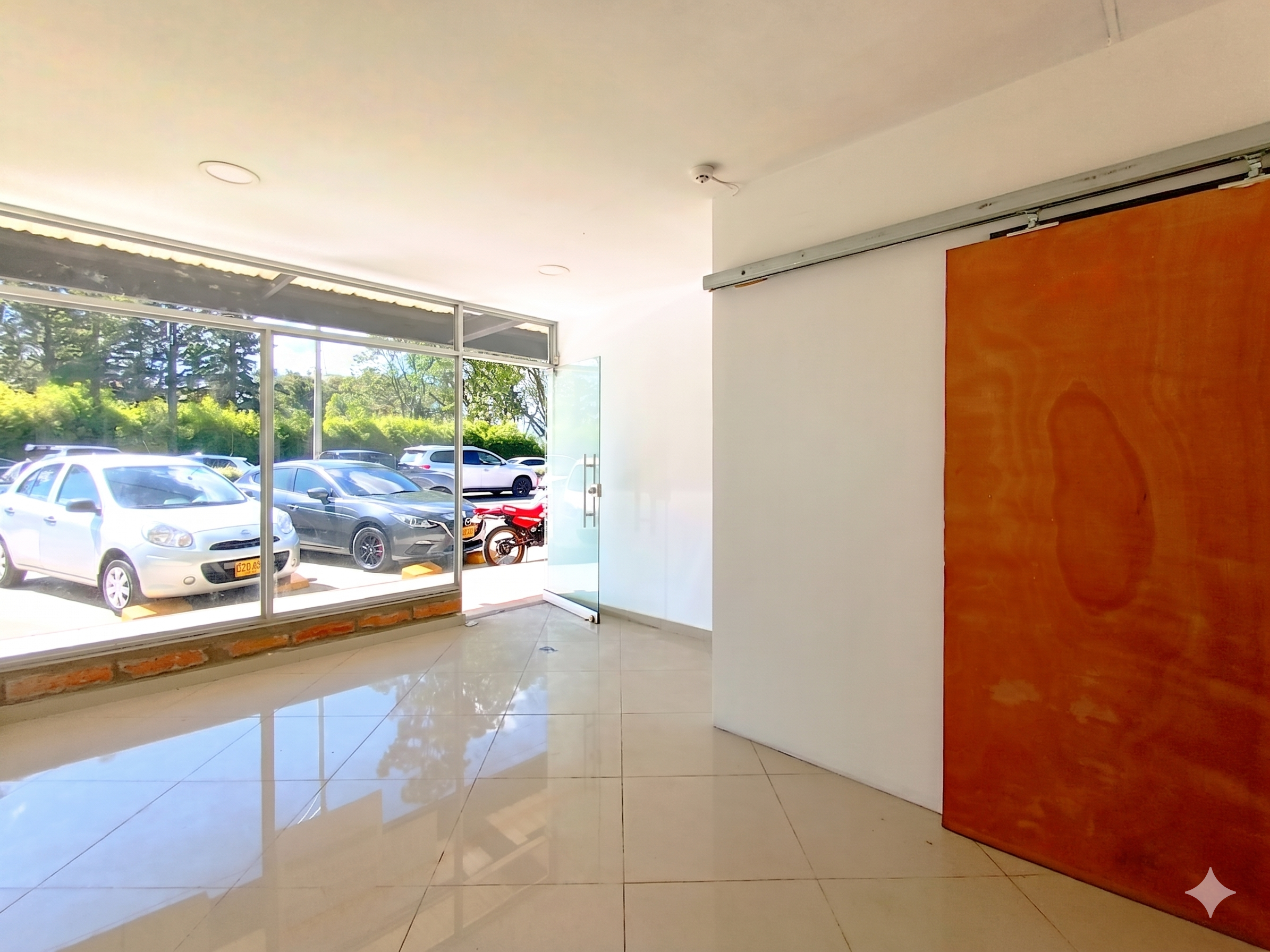 Local en arriendo, Llano Grande