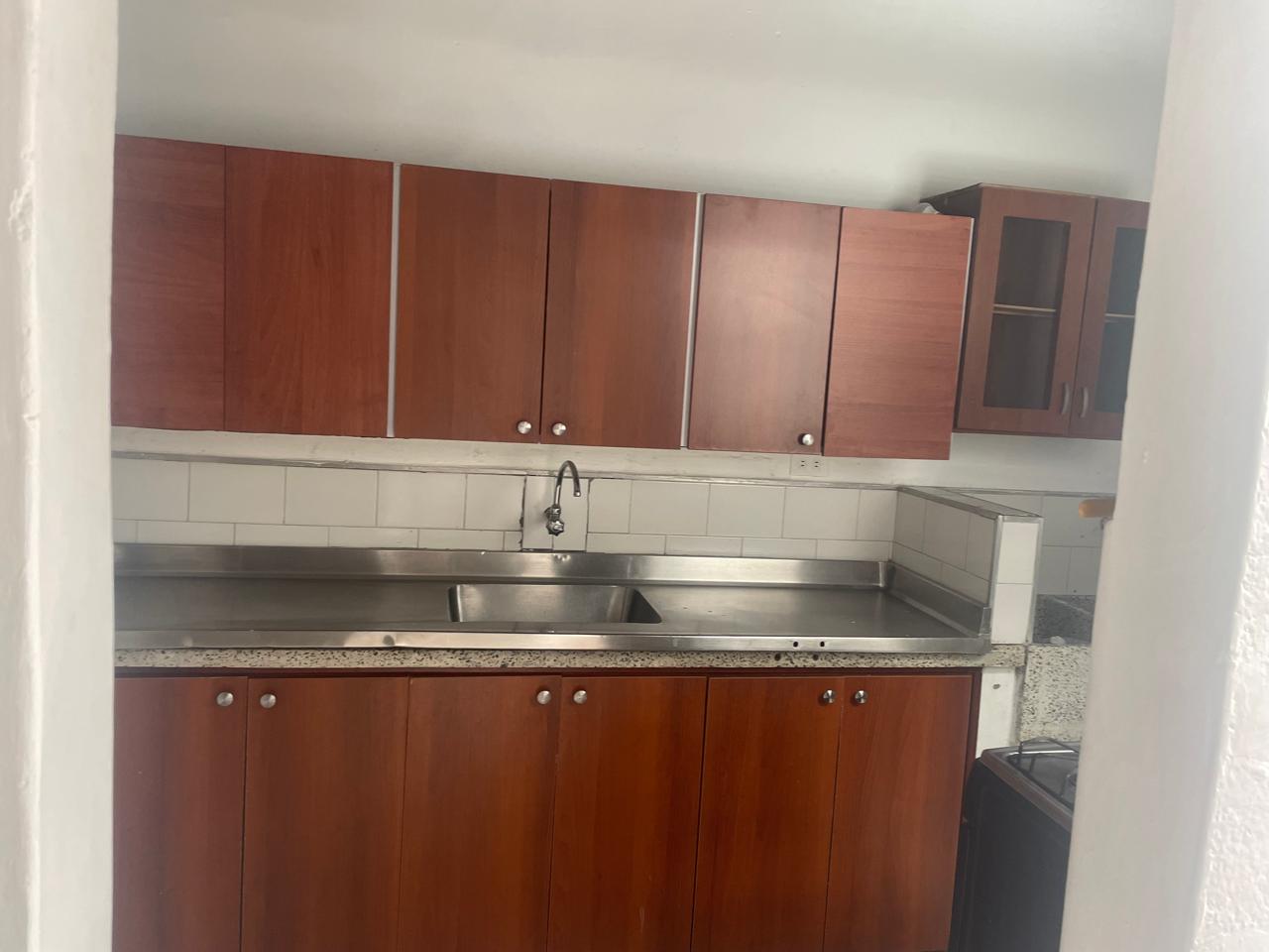 Se arrienda apartamento ubicado en el municipio de La Ceja Antioquia.