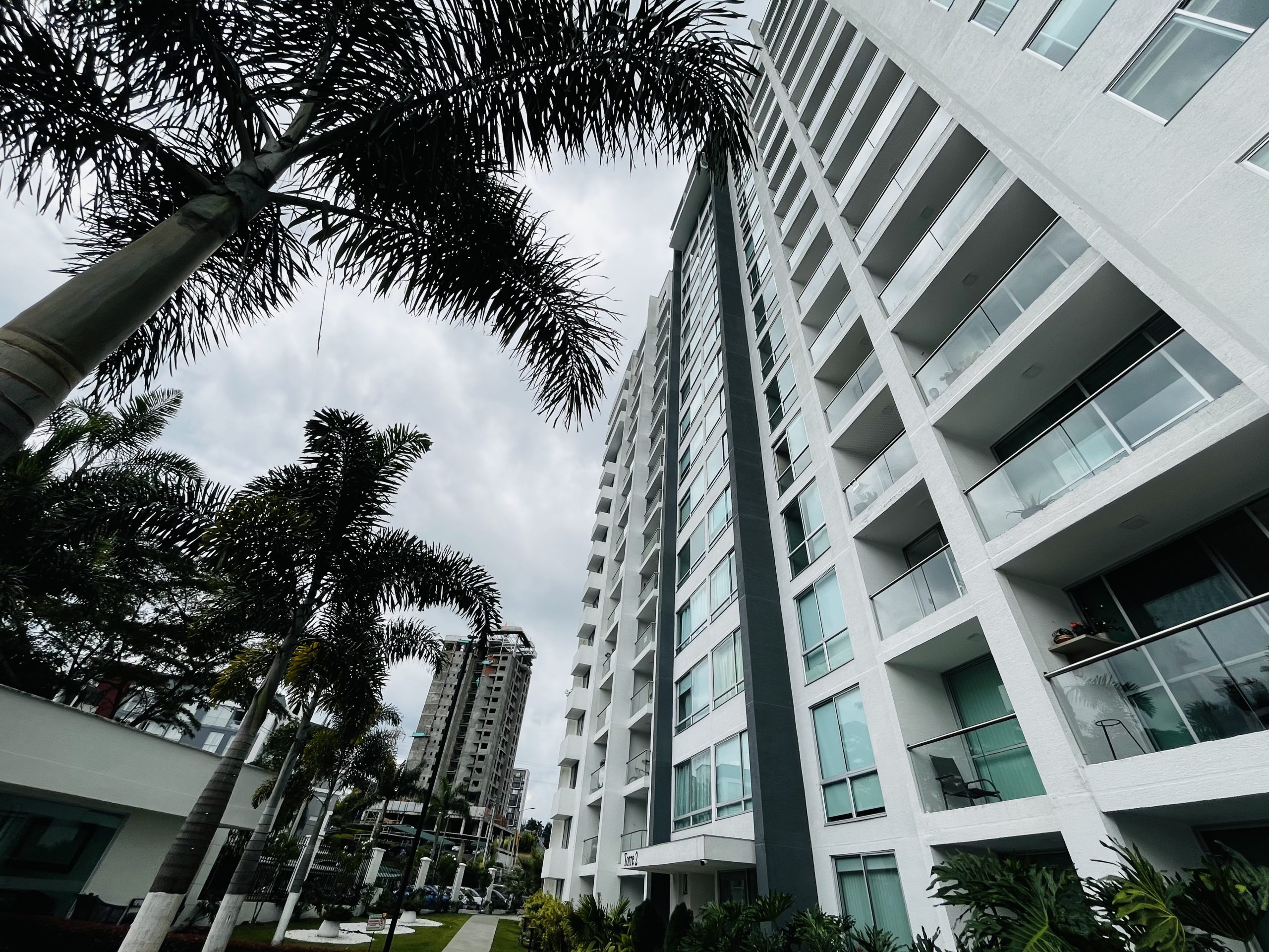 Se Arrienda Apartamento de 2 Habitaciones – Oro Negro