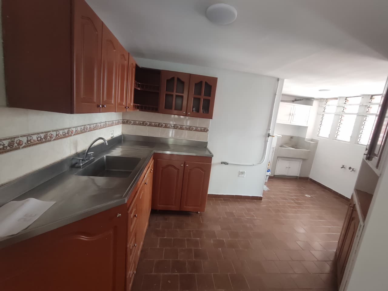 Apartamento con Excelentes Acabados para Arriendo en Poblado, Medellín