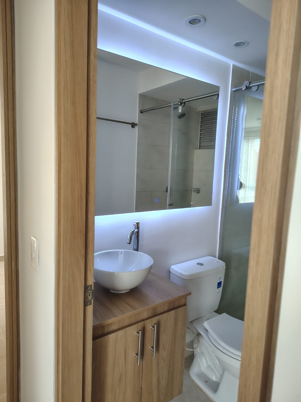 Apartamento ubicado en Hayuelos ,Club house