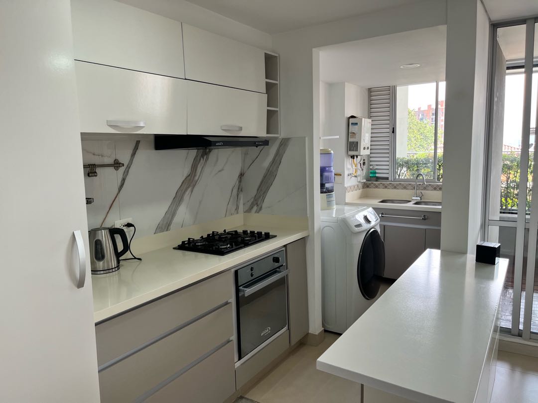 Arrienda Apartamento Alto de Las flores Envigado Antioquia