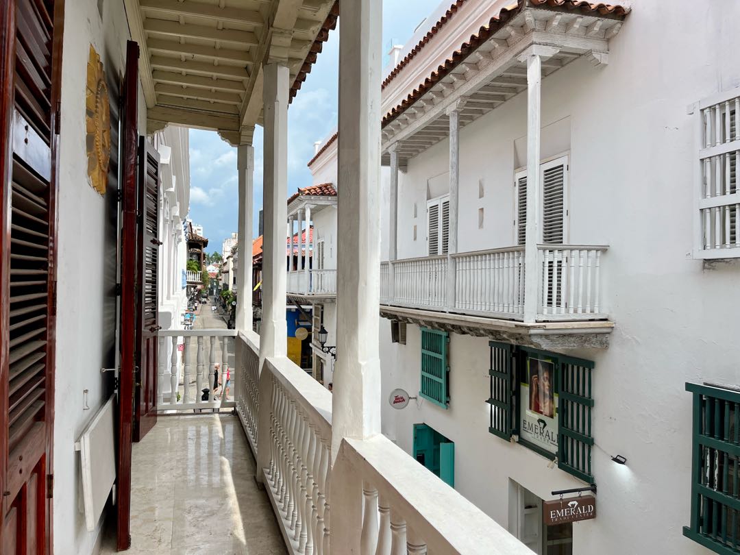 SE VENDE O SE ARRIENDA APTO EDIFICIO BAHIA SAN MARCOS. CARTAGENA