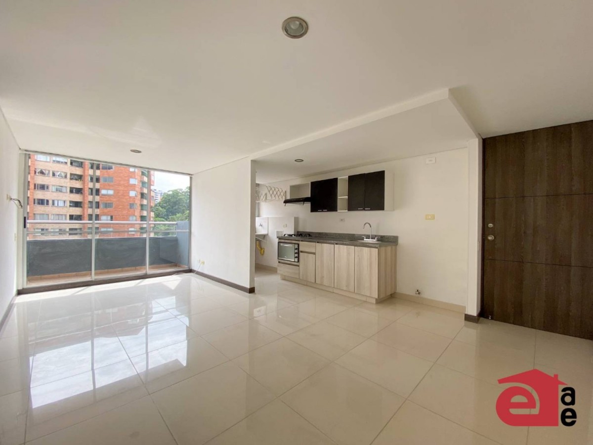 Apartamento de 3 Alcobas en Sabaneta (Aves María) con Parqueadero y Zonas Club