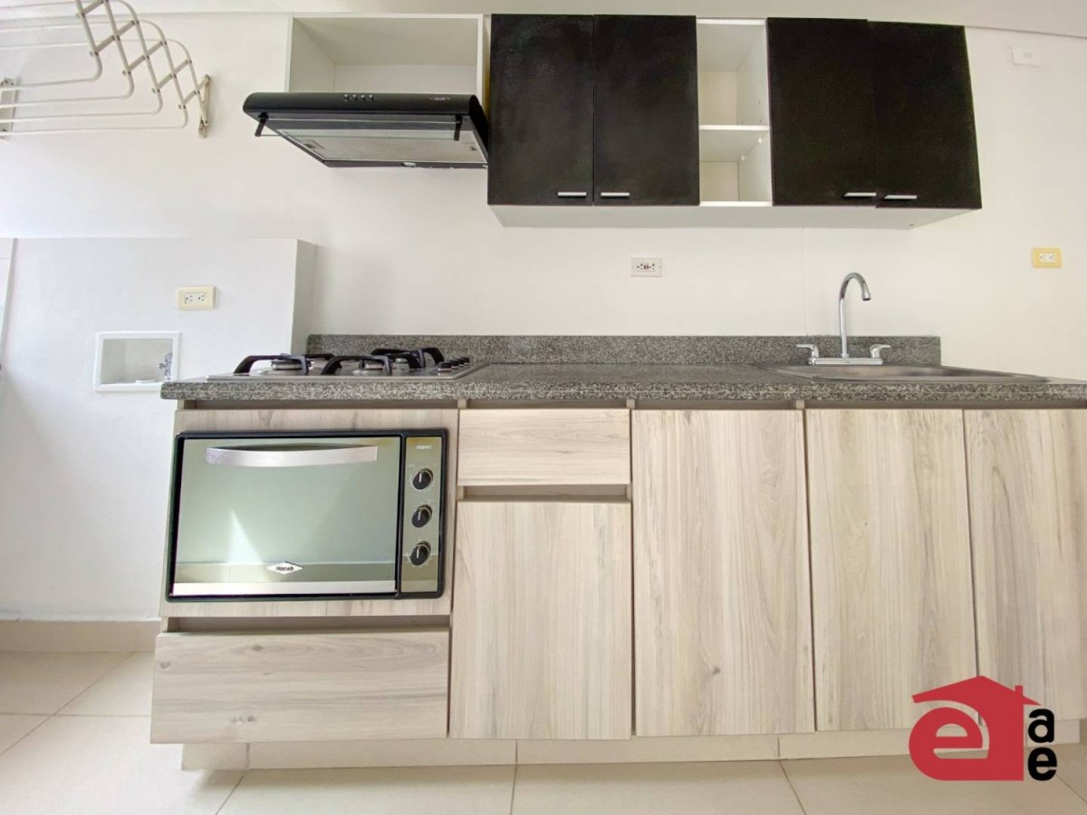 Apartamento de 3 Alcobas en Sabaneta (Aves María) con Parqueadero y Zonas Club