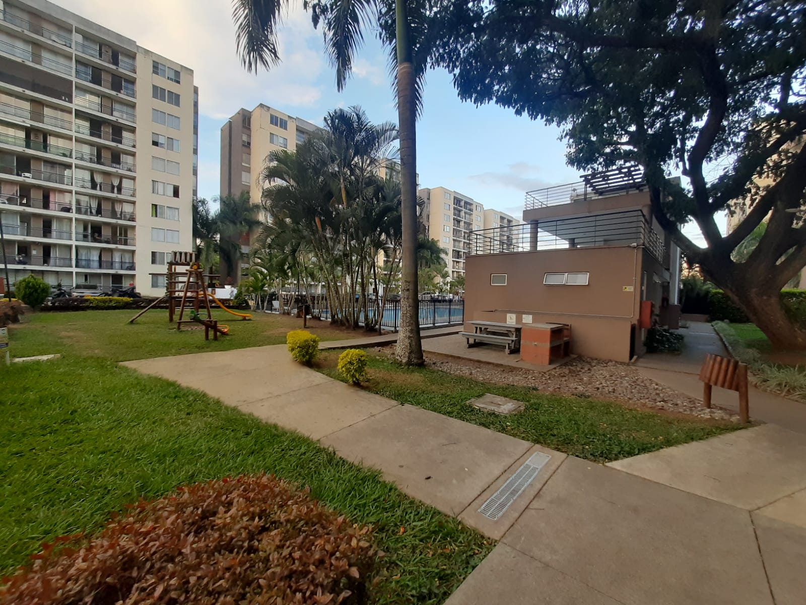 Se alquila Apto Barrio Bochalema – YP – 10046709