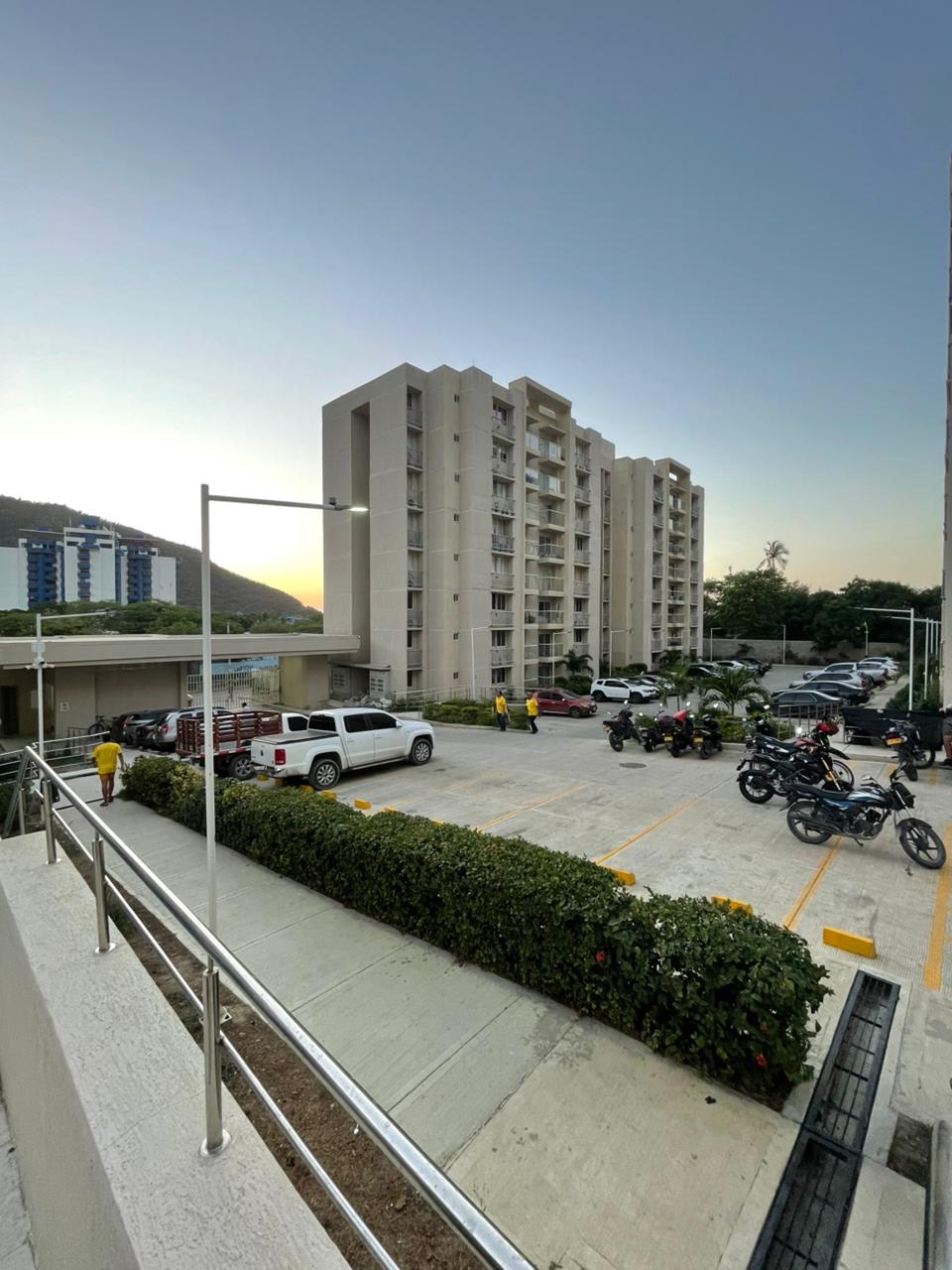 VENECIA CENTRAL PROPIEDAD HORIZONTAL TORRE 2 APTO 807