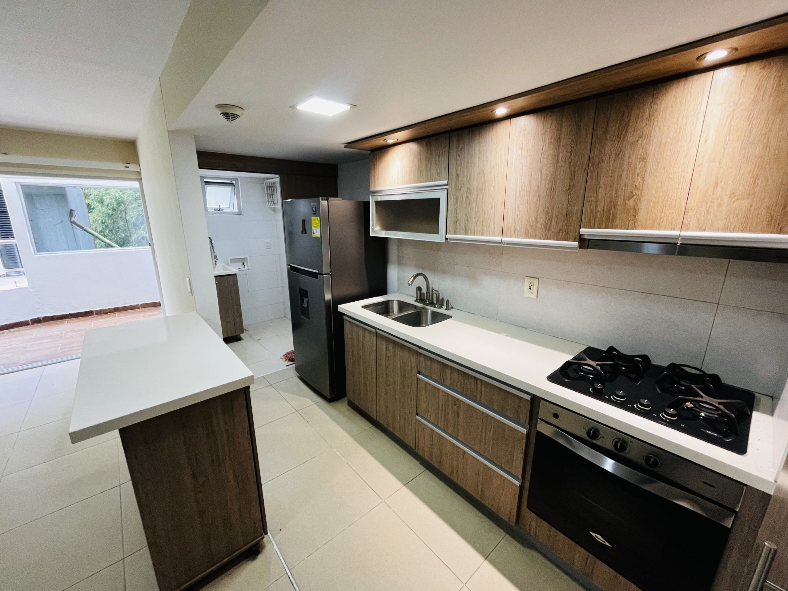Se Arrienda Apartamento de 2 Habitaciones – Sector Laureles