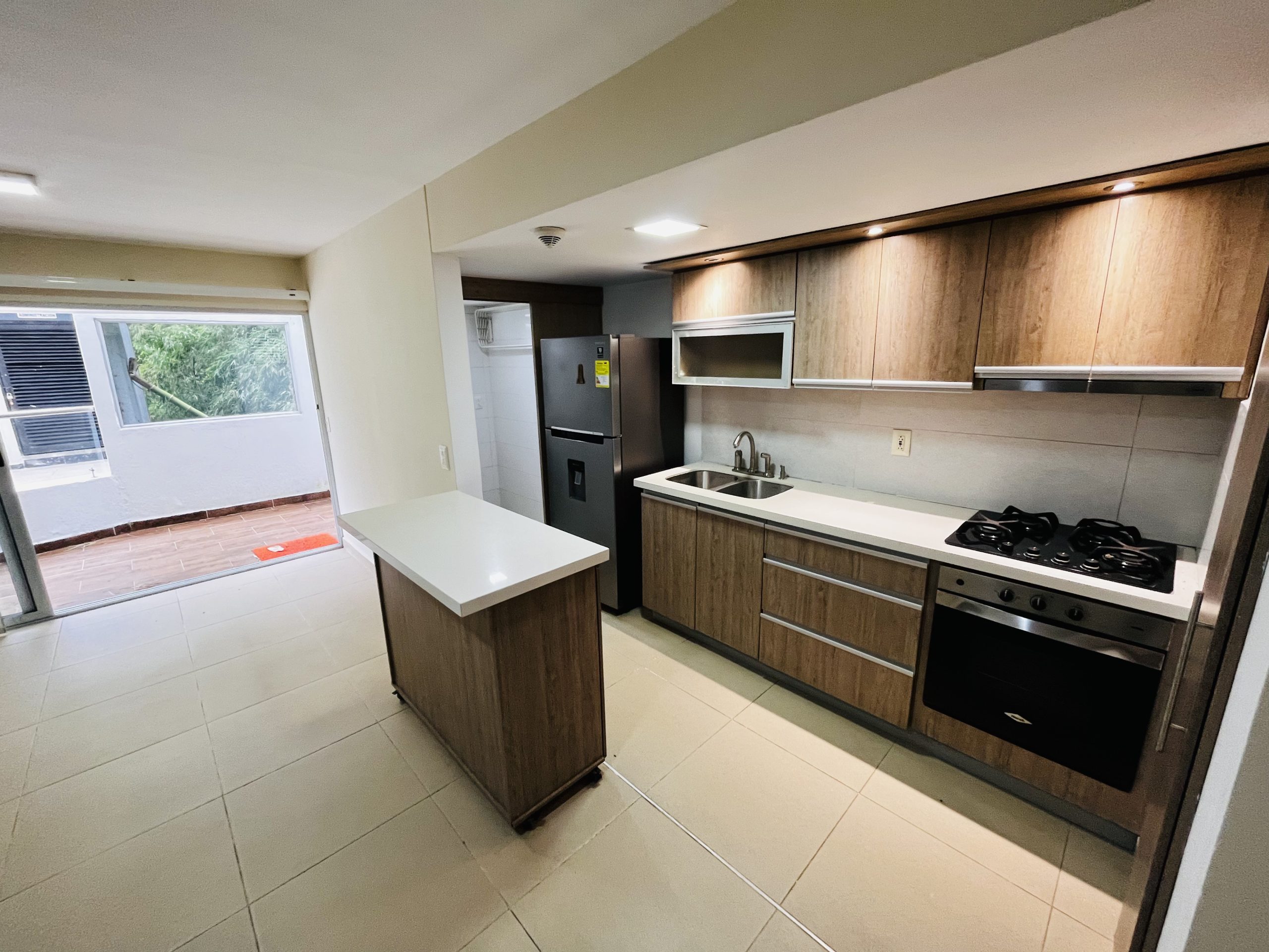 Se Arrienda Apartamento de 2 Habitaciones – Sector Laureles