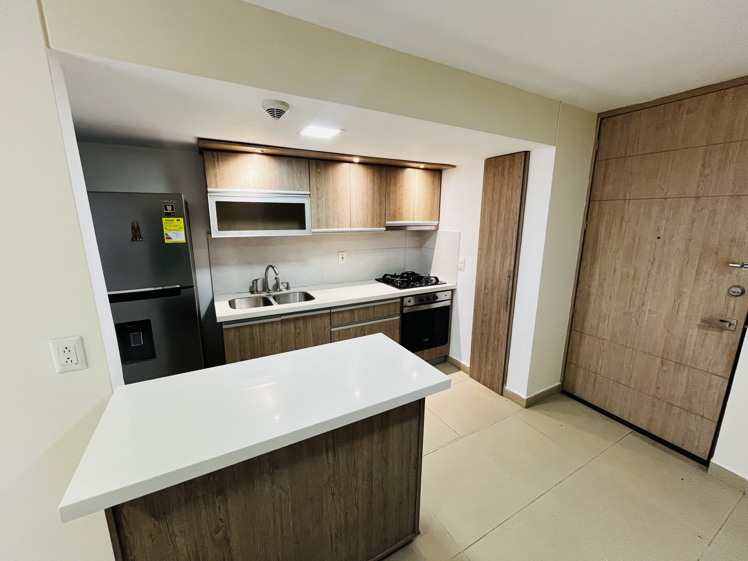 Se Arrienda Apartamento de 2 Habitaciones – Sector Laureles