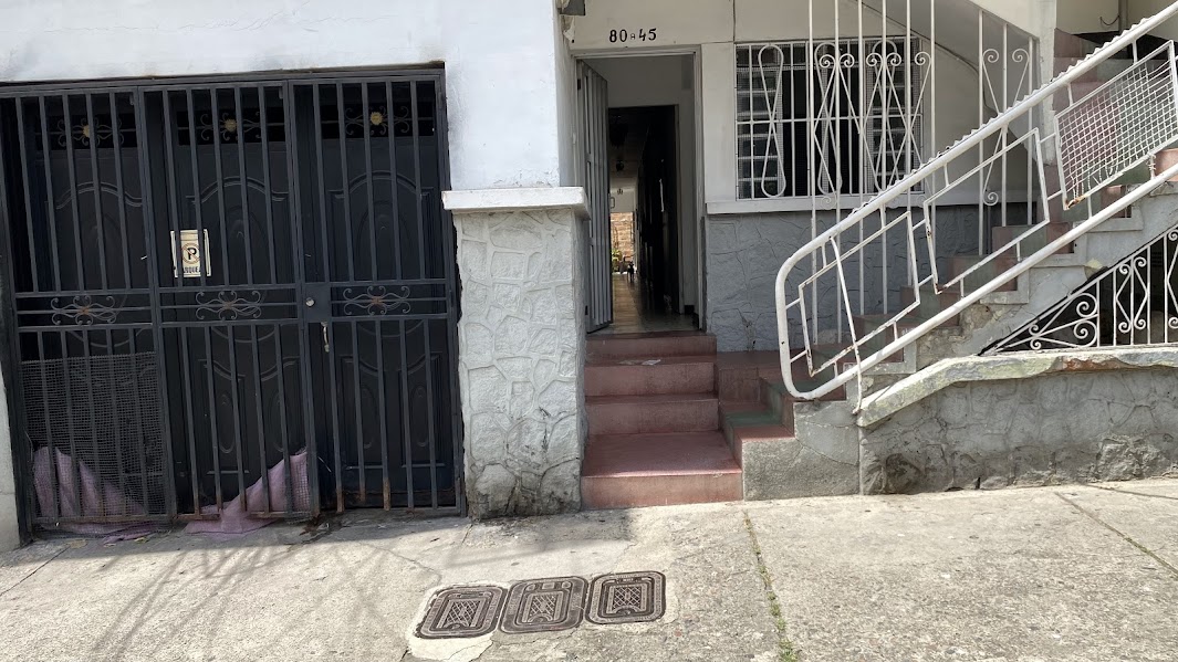ARRIENDO LOCAL EN CALDAS