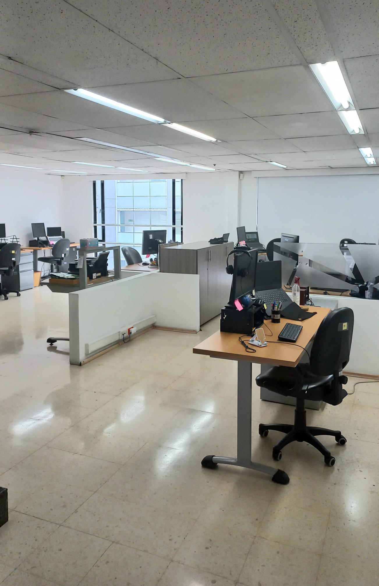 Oficina en Arriendo