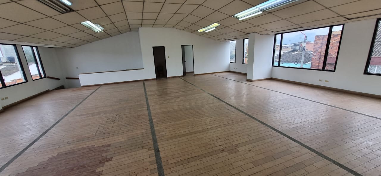 Bodega en Venta/ Arriendo en Chia