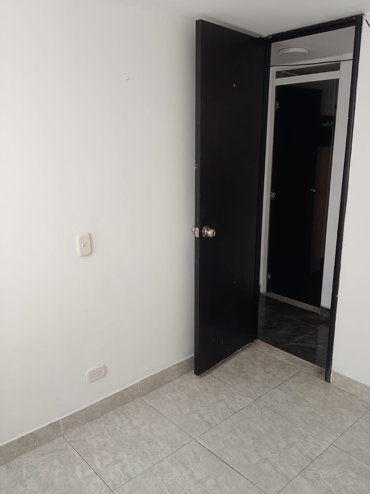 ARRIENDO HERMOSO APARTAMENTO EN EL CONJUNTO IRIS CIUDAD VERDE