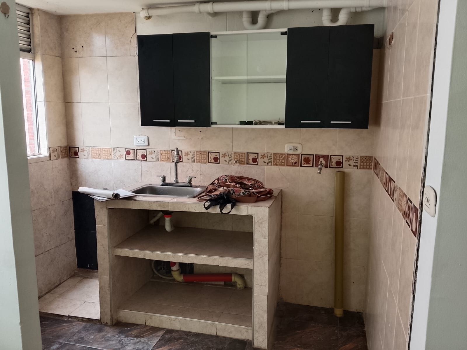 ARRIENDO HERMOSO APARTAMENTO EN EL CONJUNTO IRIS CIUDAD VERDE