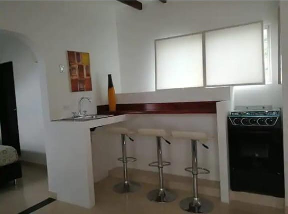 APARTAESTUDIO AMOBLADO