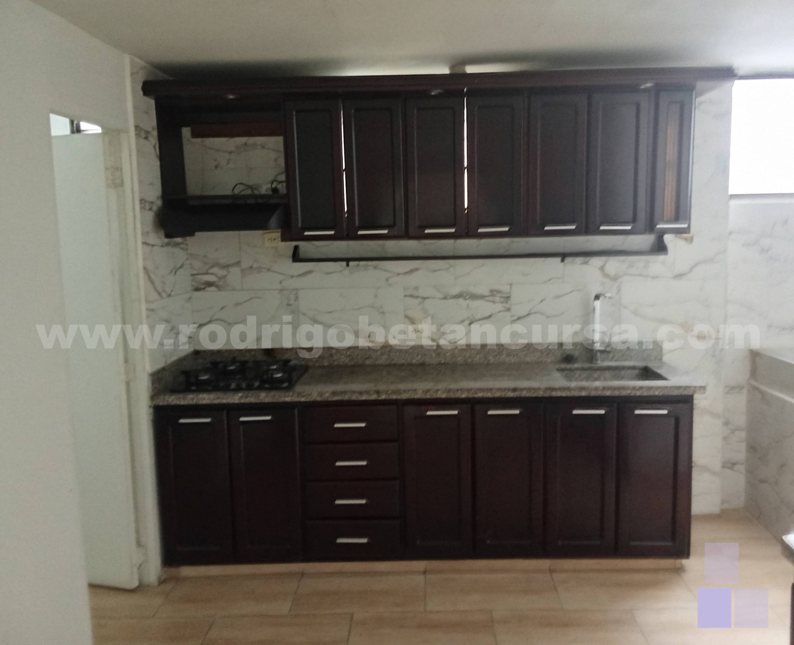 APARTAMENTO 3ER PISO SAN BENITO COD RB326757