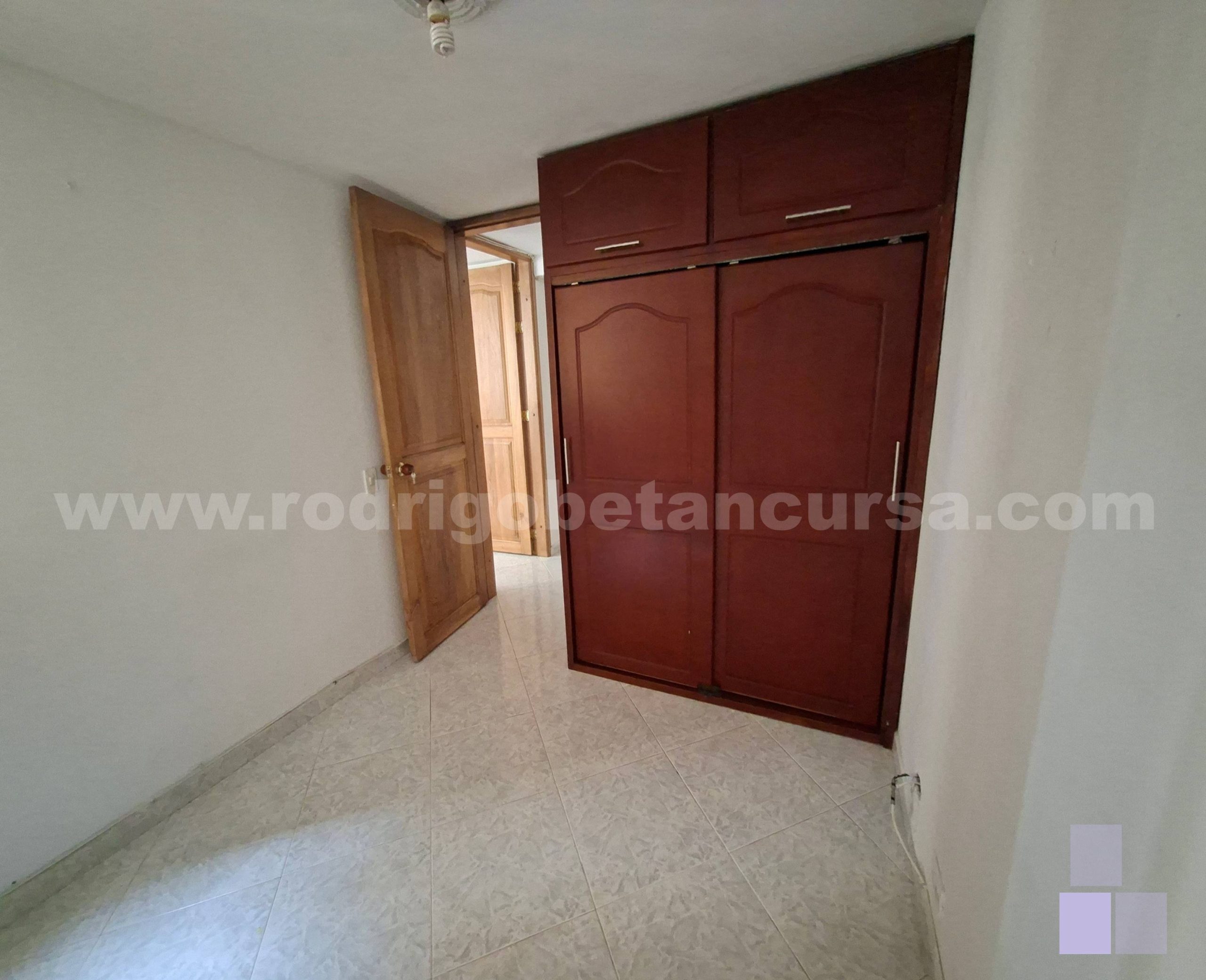 APARTAMENTO PISO 7 VILLA NUEVA- CENTRO COD RB483395