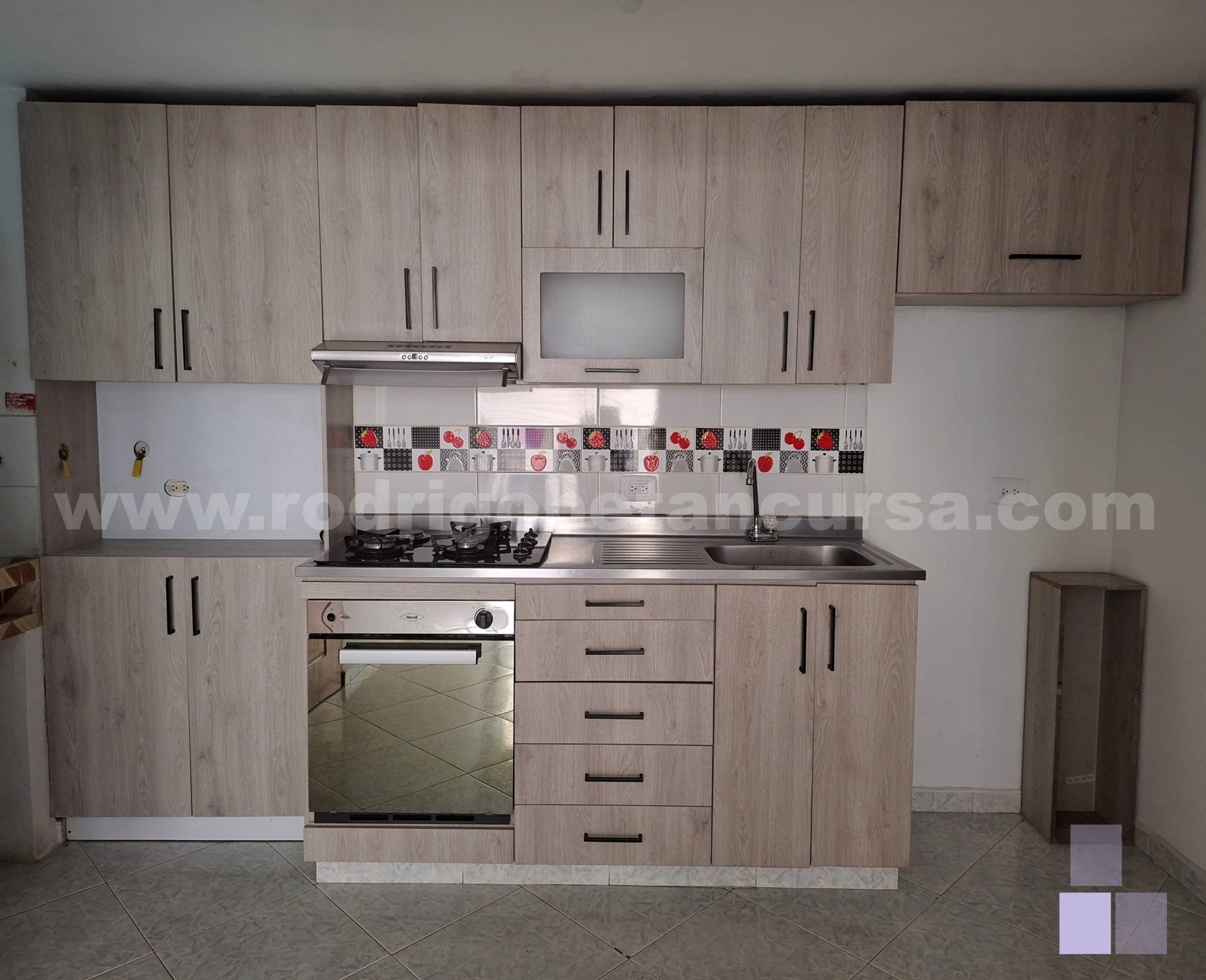 APARTAMENTO PISO 7 VILLA NUEVA- CENTRO COD RB483395