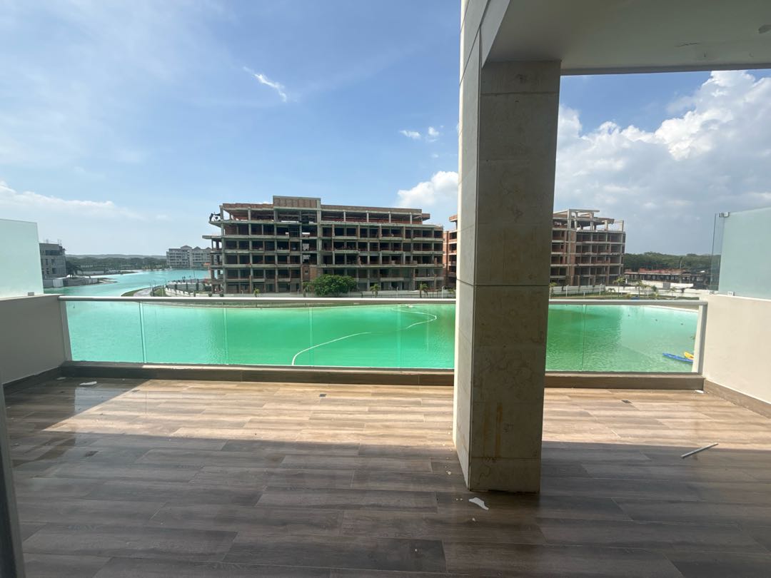 APARTAMENTO BAIA KRISTAL 2 ALCOBA VISTA A LA LAGUNA