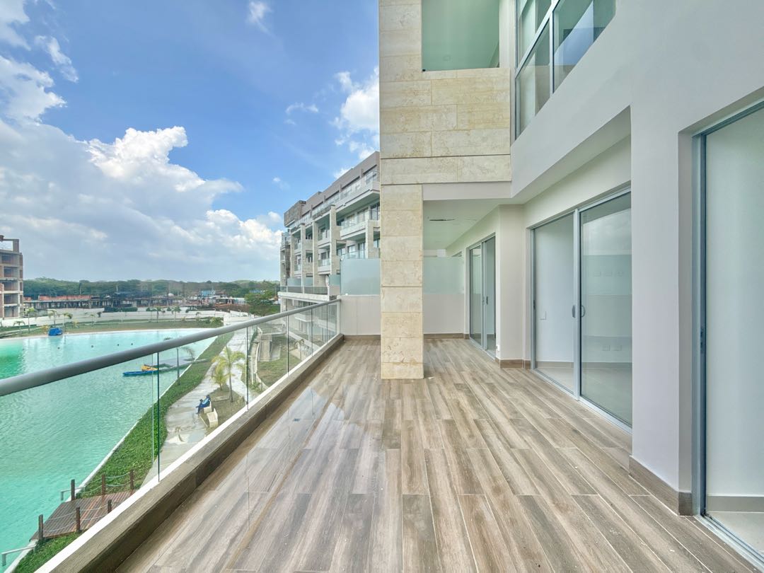APARTAMENTO BAIA KRISTAL 2 ALCOBA VISTA A LA LAGUNA